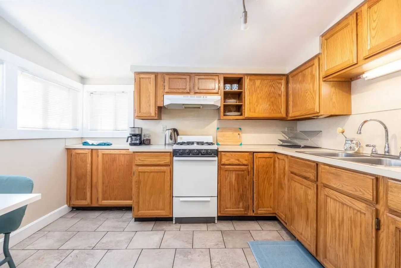 Historic Avenues Loft-Walk Downtown-40 mins to Ski — photo 4
