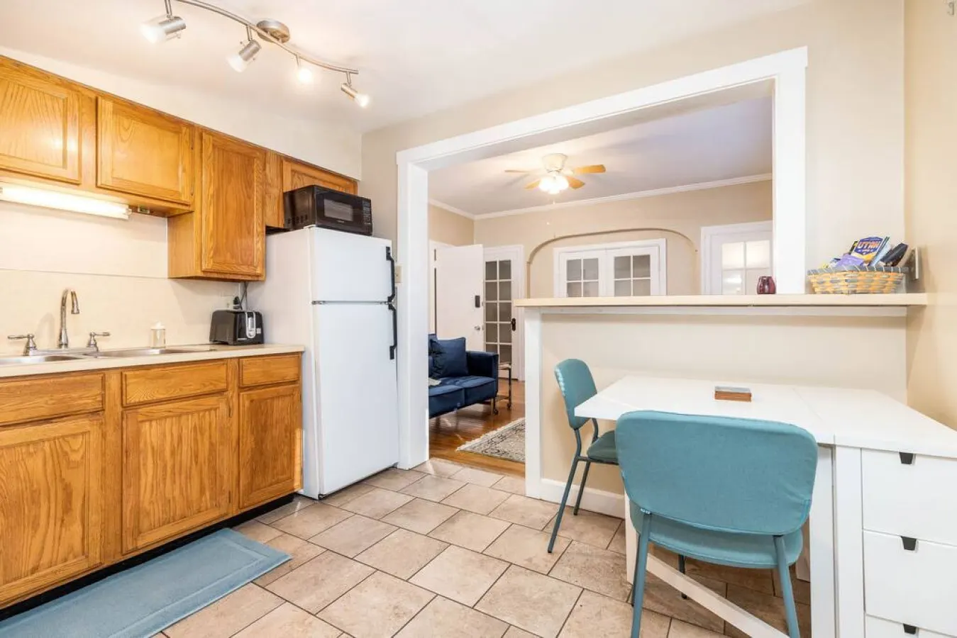 Historic Avenues Loft-Walk Downtown-40 mins to Ski 8