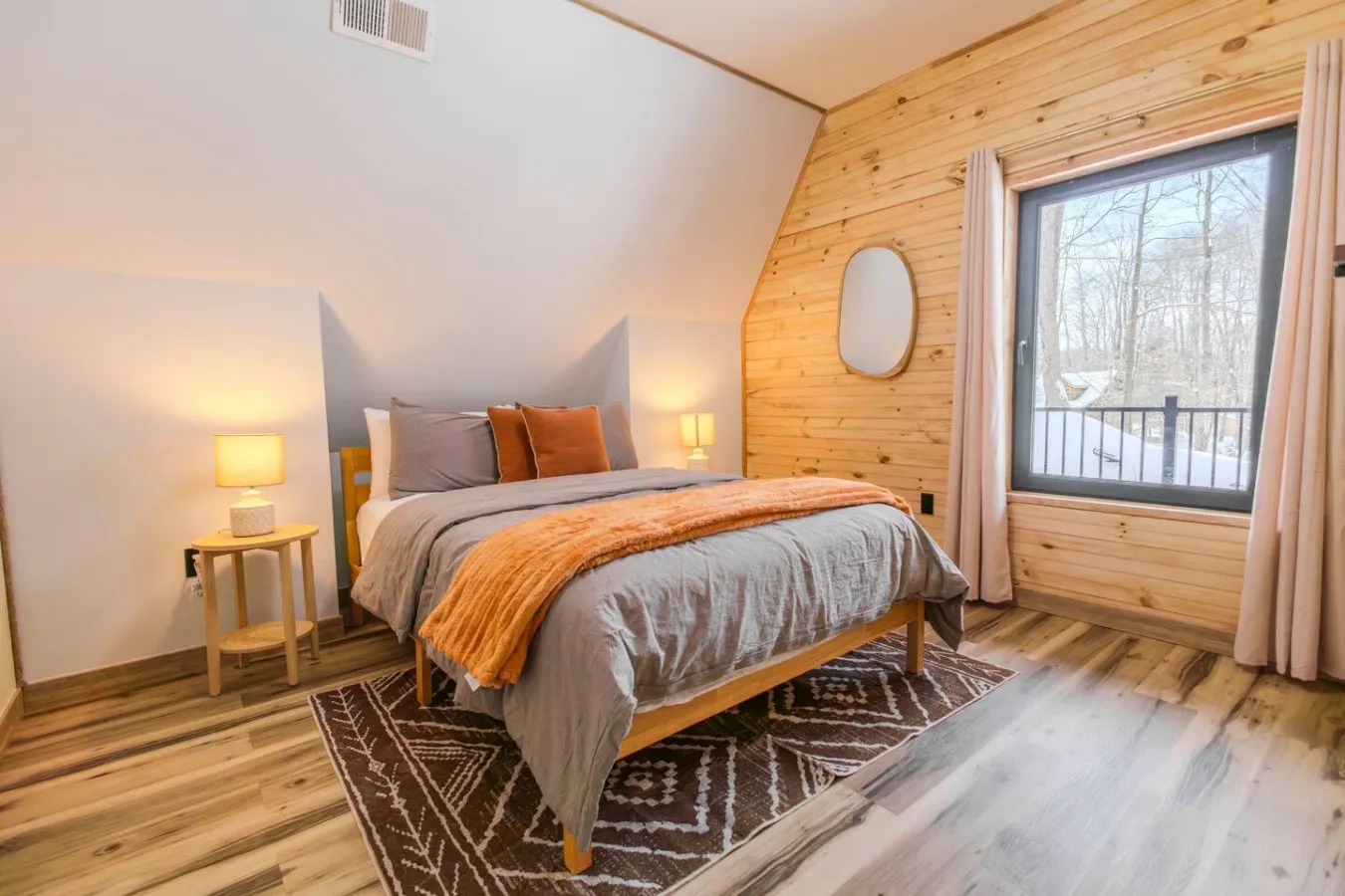 Pocono A-Frame Retreat Lake Hot Tub Sauna 17