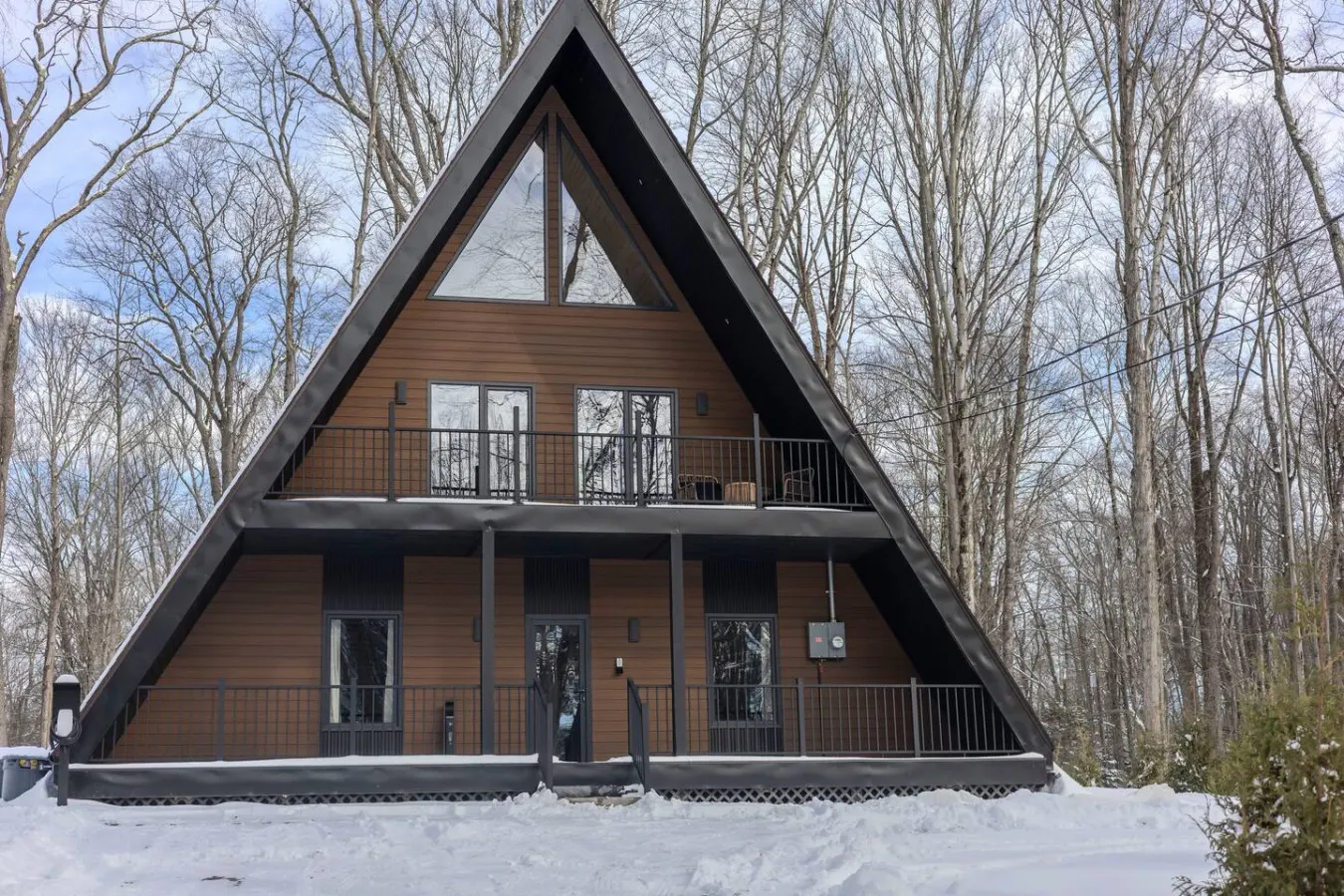 Pocono A-Frame Retreat Lake Hot Tub Sauna 3