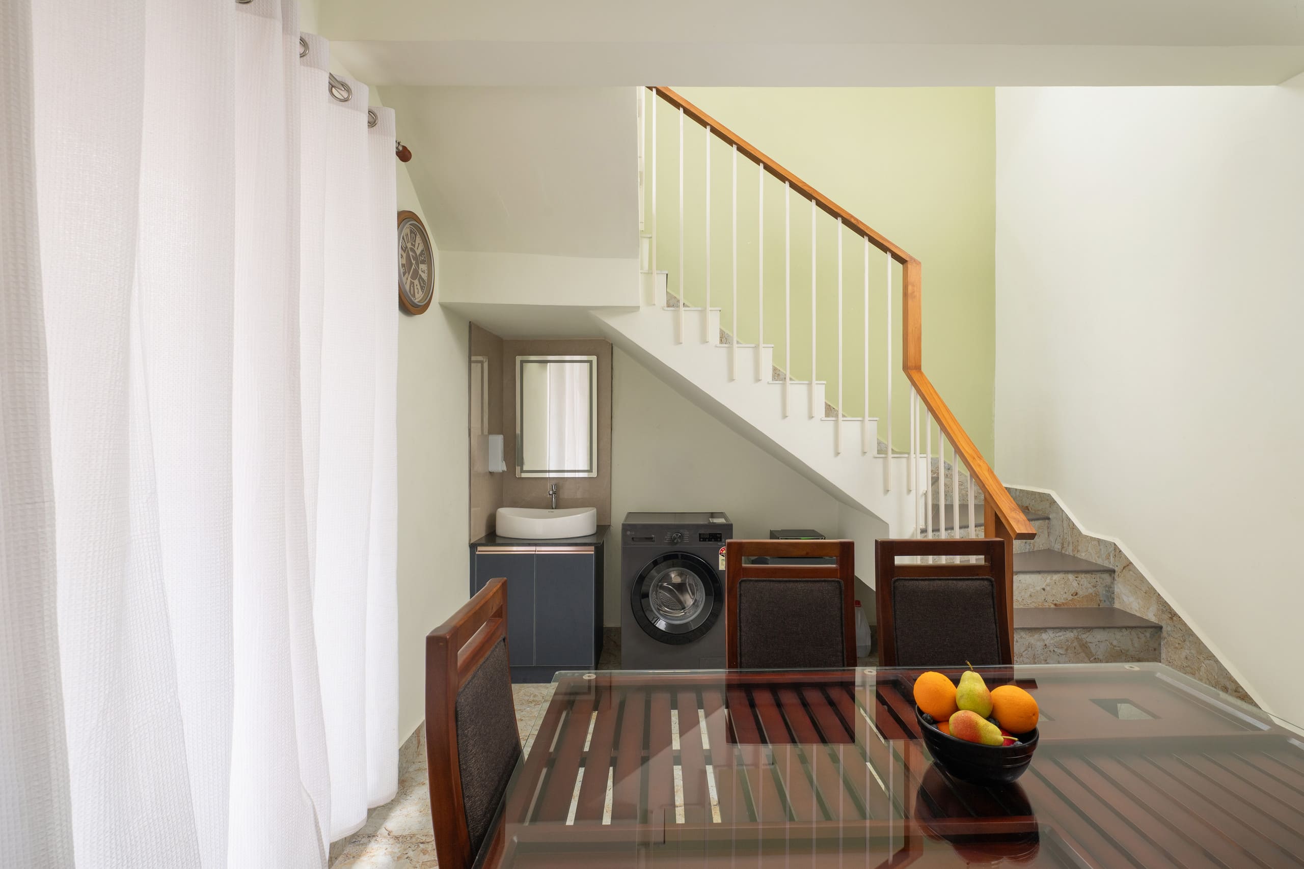 Bastiat Stays | 3BHK Modern Villa in Kakkanad 15