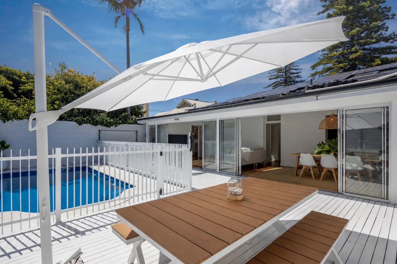 THE OSLO on Broadway—Two Poolside Villas