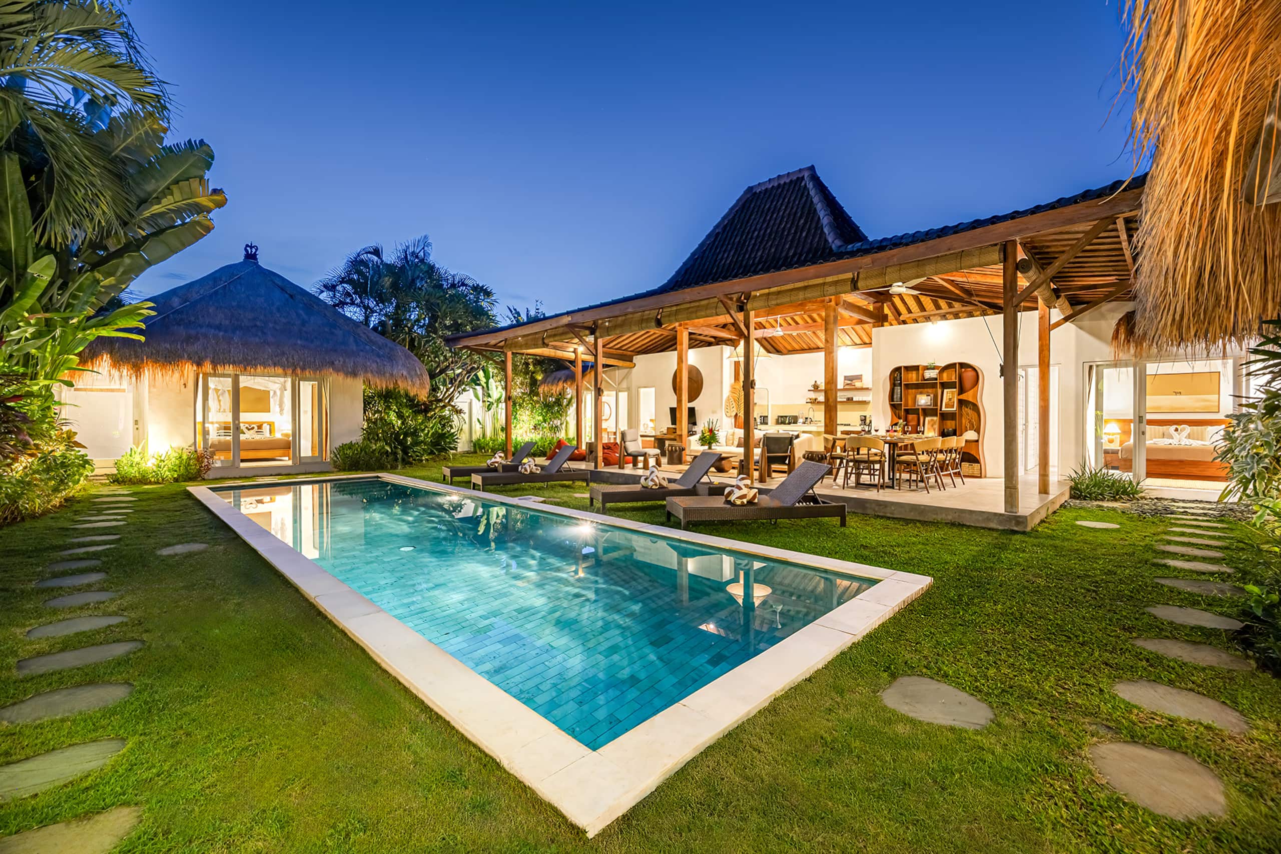 3 Villas Complex - 250m Seminyak Sq & Beach 700m 8