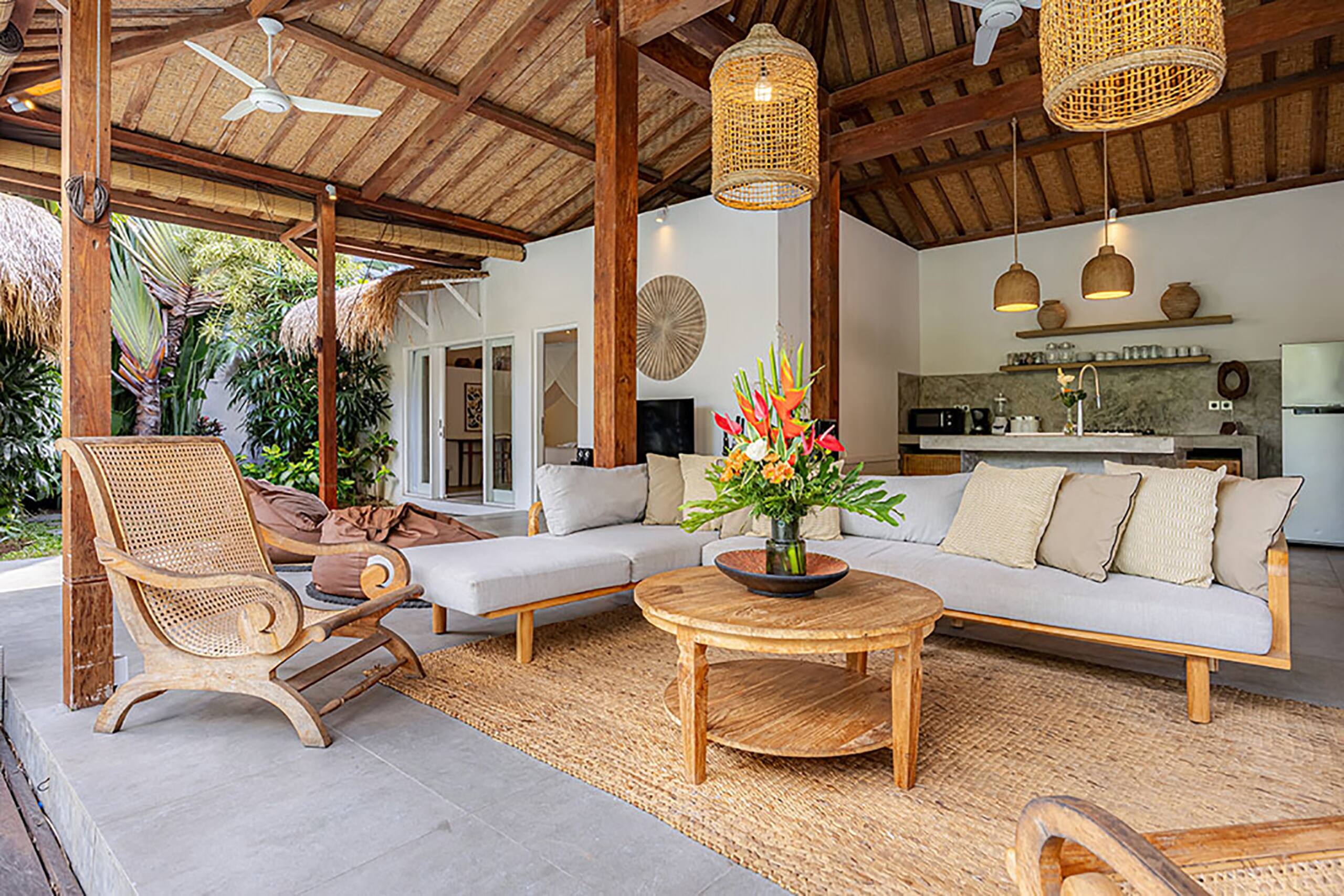 3 Villas Complex - 250m Seminyak Sq & Beach 700m 36