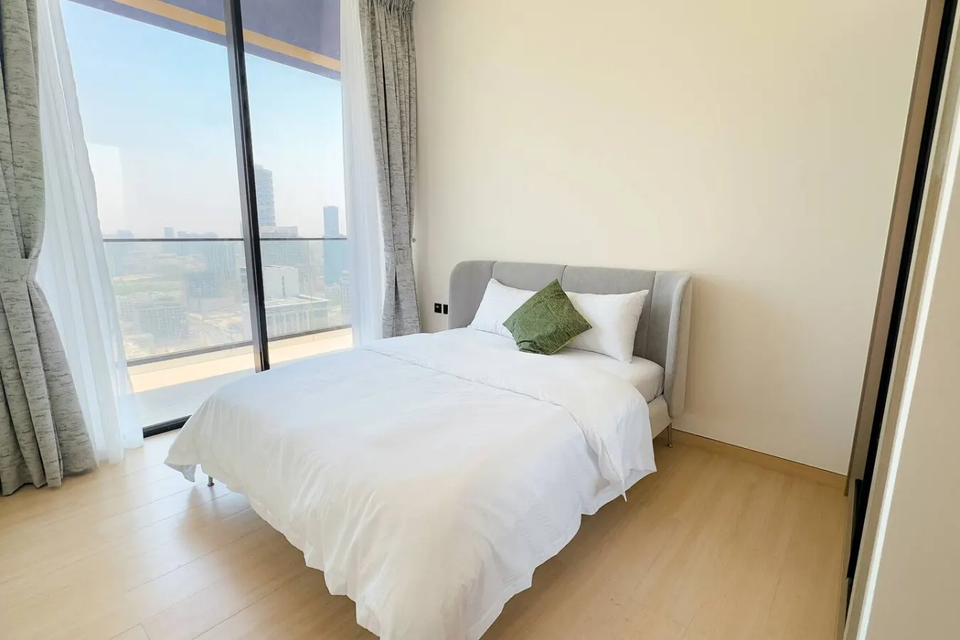 Binghatti Corner - 2BHK luxury Apartment 11