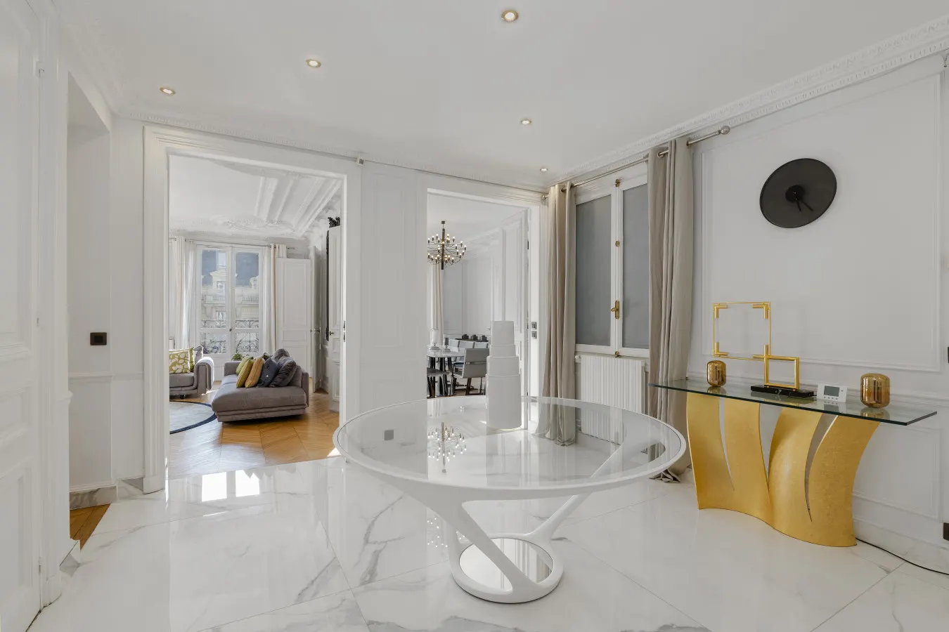 The Parisian Beauty 15