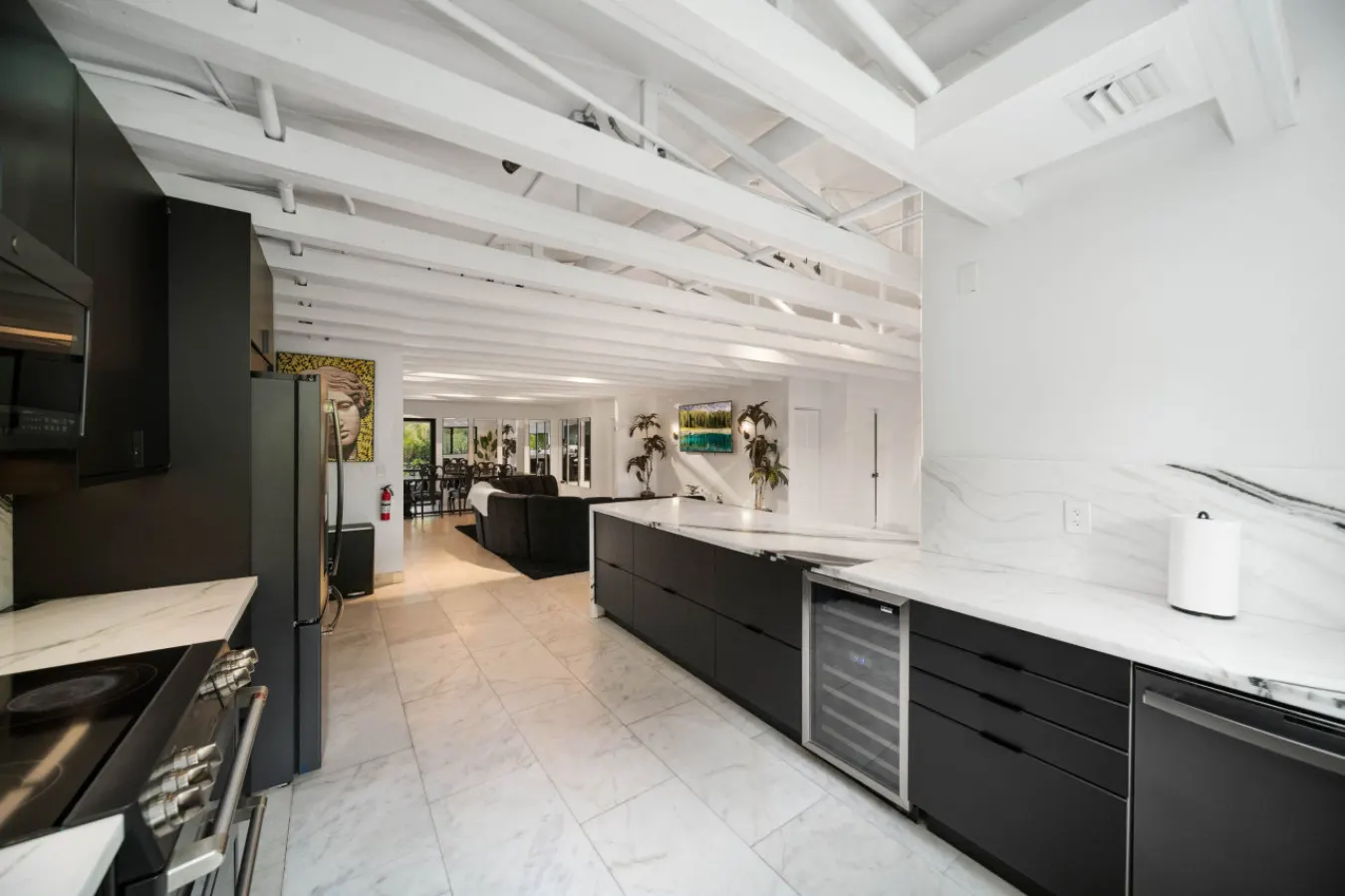 05 Bond LEG Vrbo: 8BR 7BA 20PPL 17