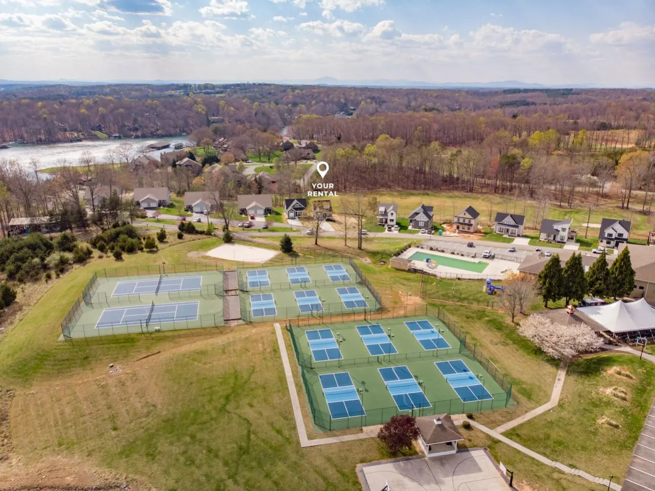 SML Retreat Pool Table & Kayaks + Lake Amenities 6