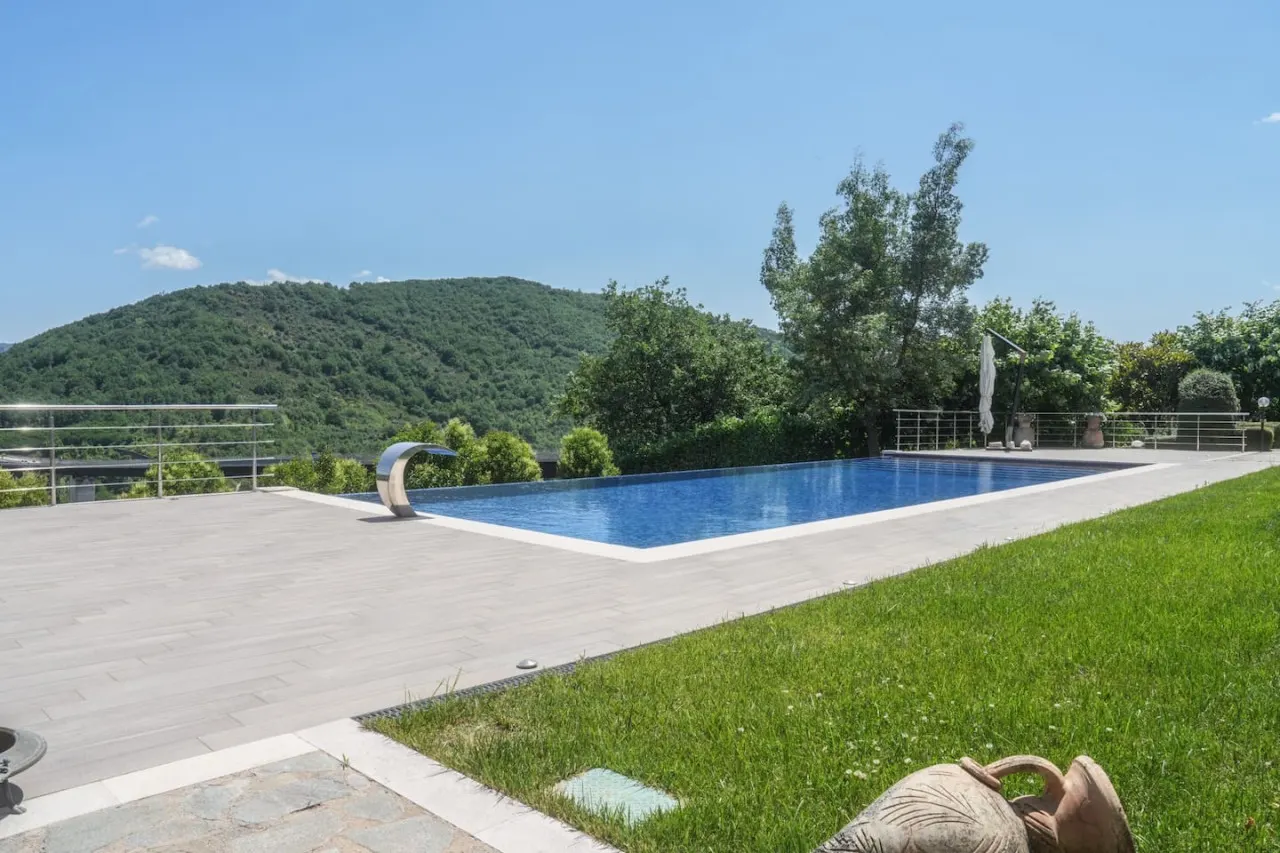 Villa in Vigna con Patio 6
