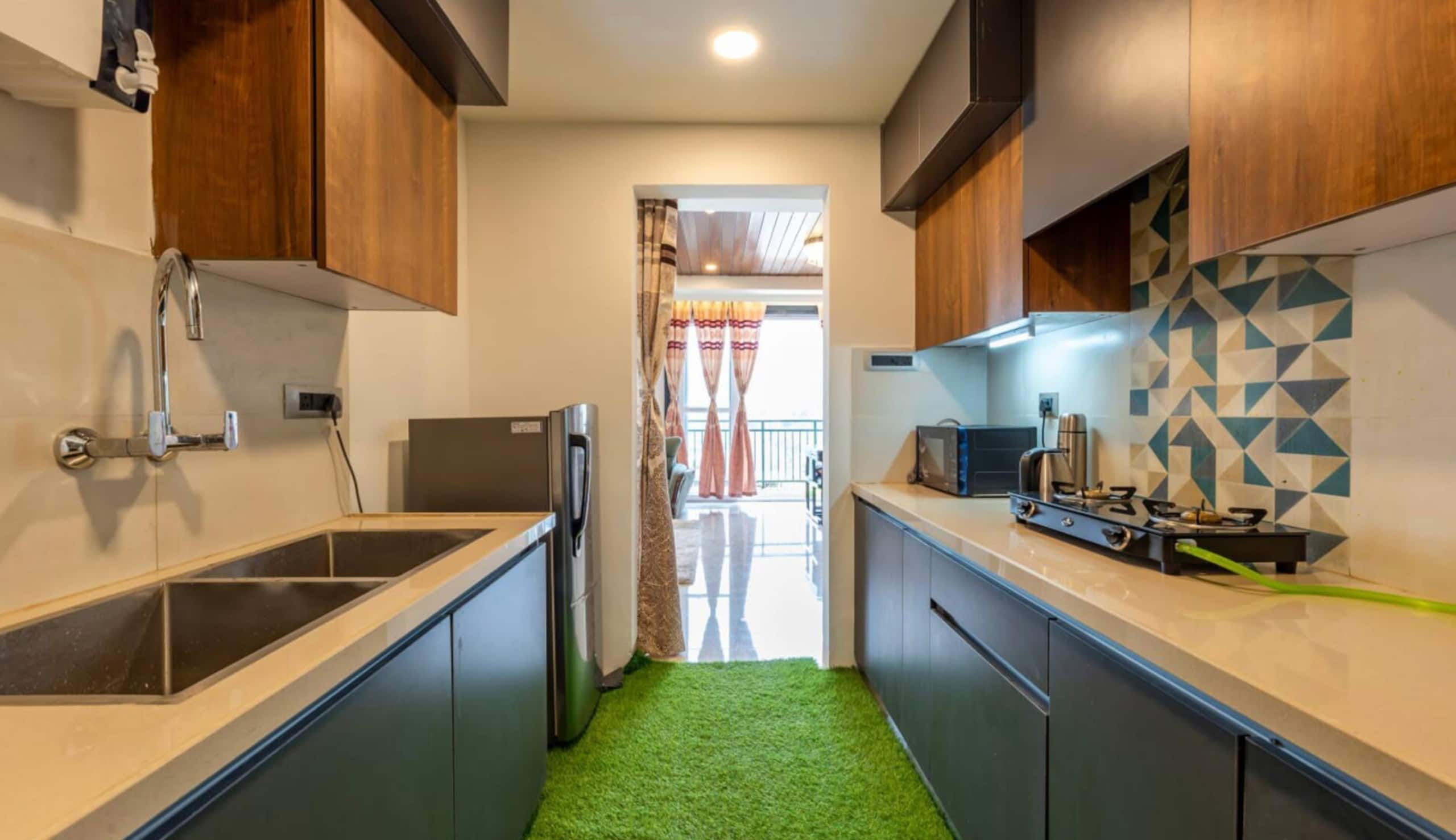 *Rizell AlexisI2BHK|Free ParkingIMall Road 15 min* 15