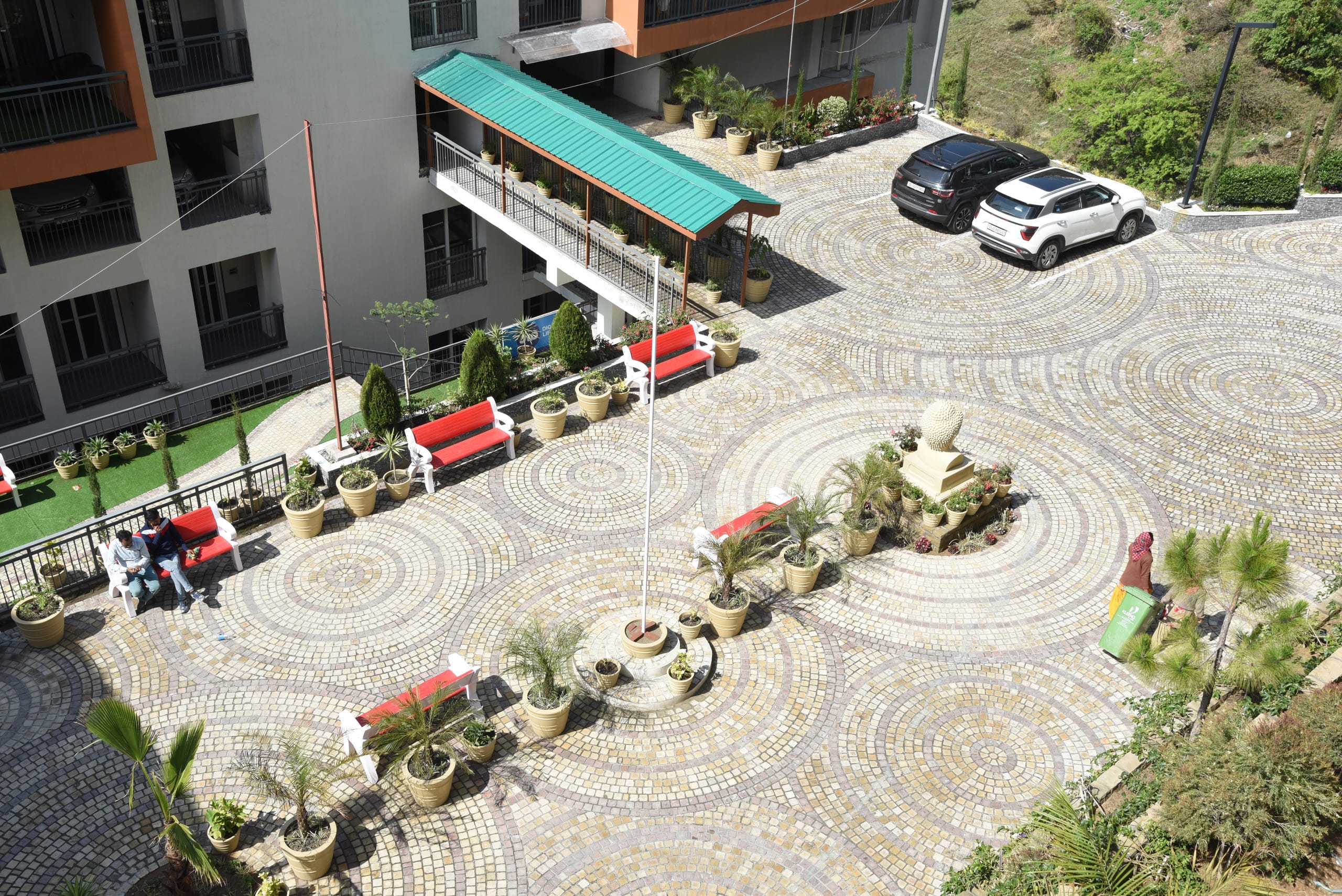 *Rizell AlexisI2BHK|Free ParkingIMall Road 15 min* 30