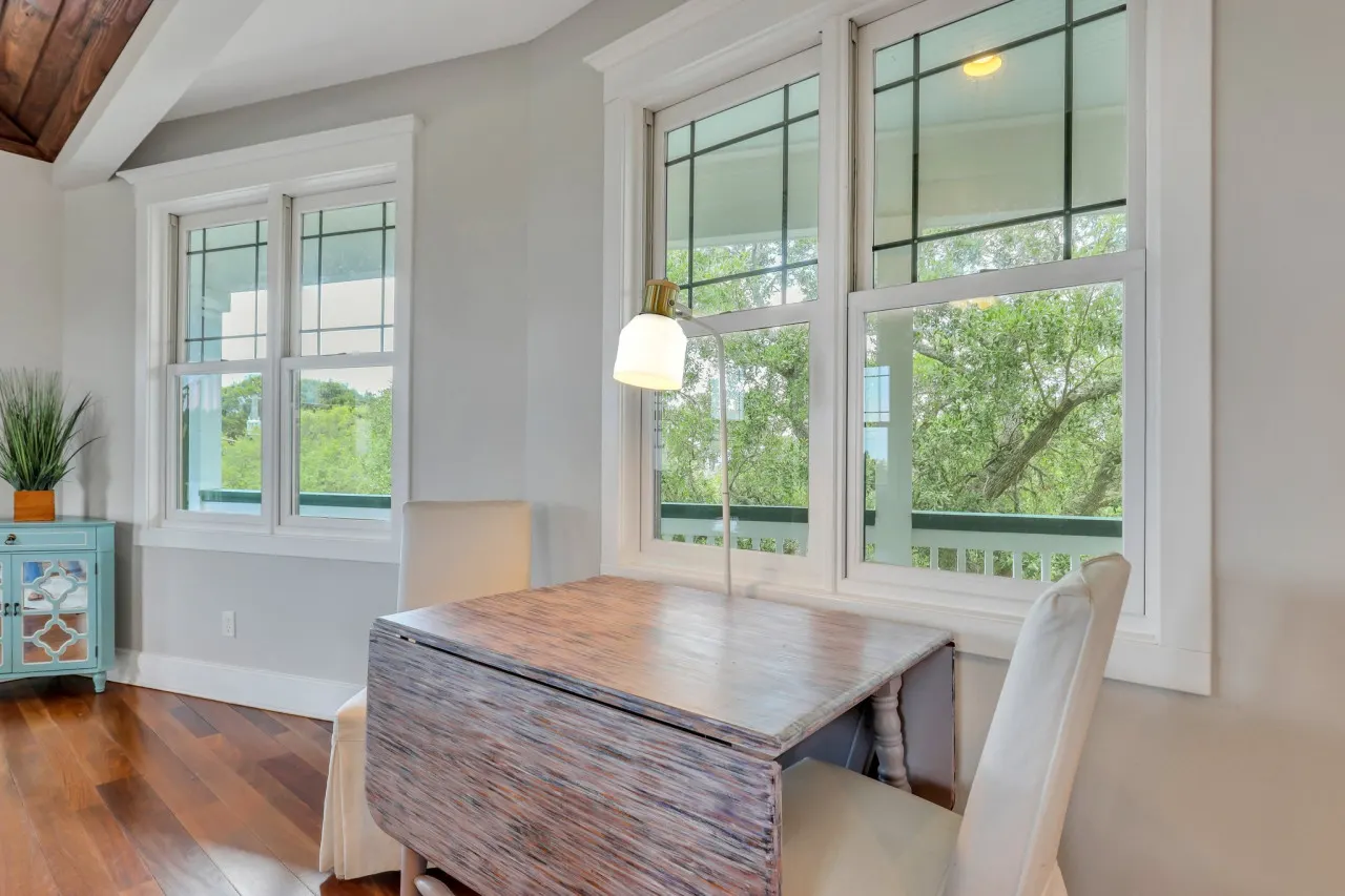Tybee Skies: 4 BDR 4 Bath Oceanfront Home w Pool 16