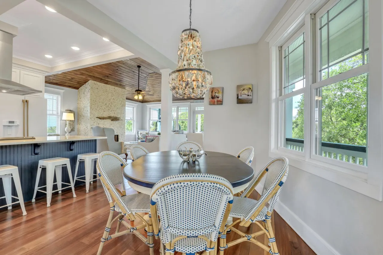 Tybee Skies: 4 BDR 4 Bath Oceanfront Home w Pool 17