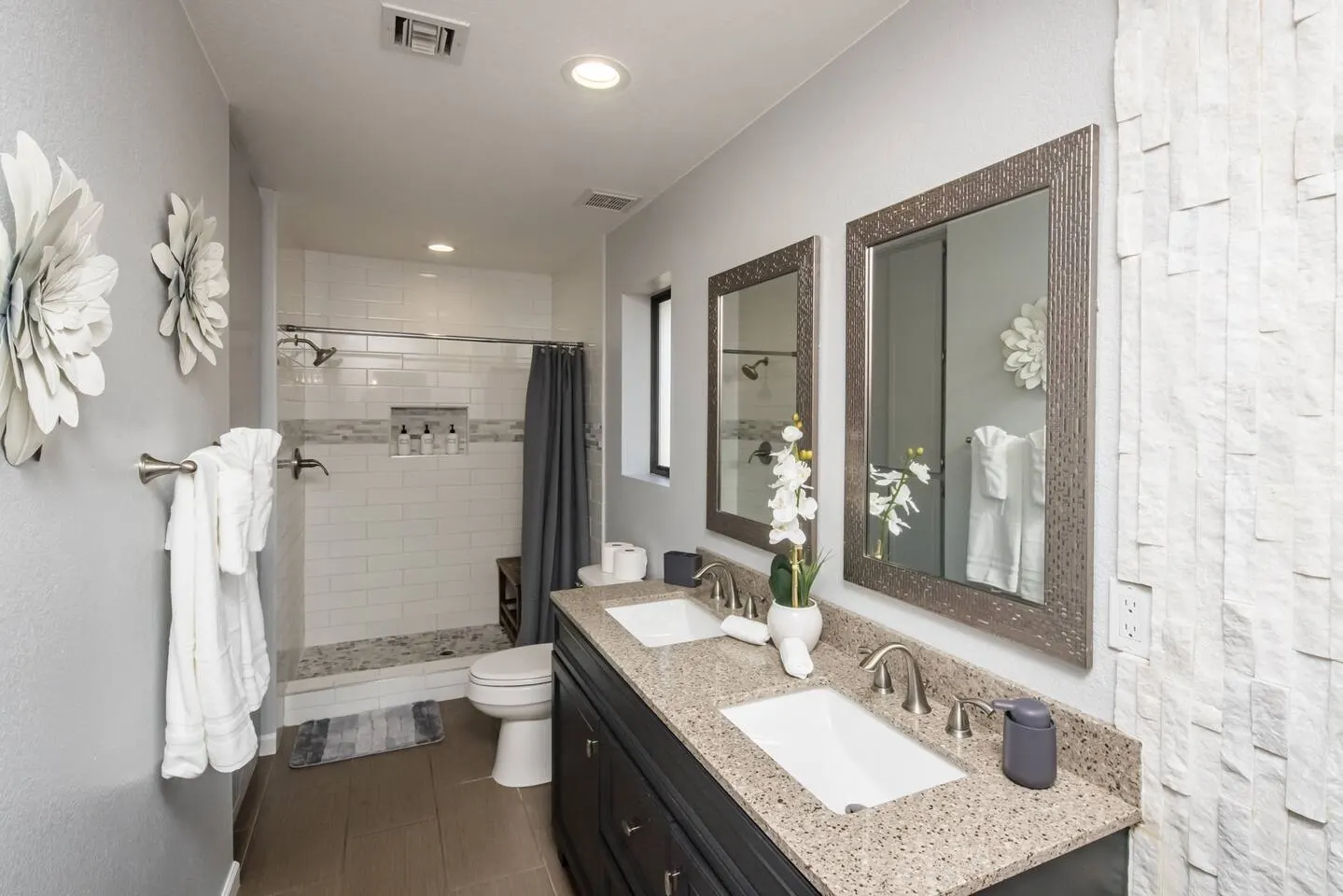 Havasu Diamond RV Parking Sleeps 8 Updated! 13