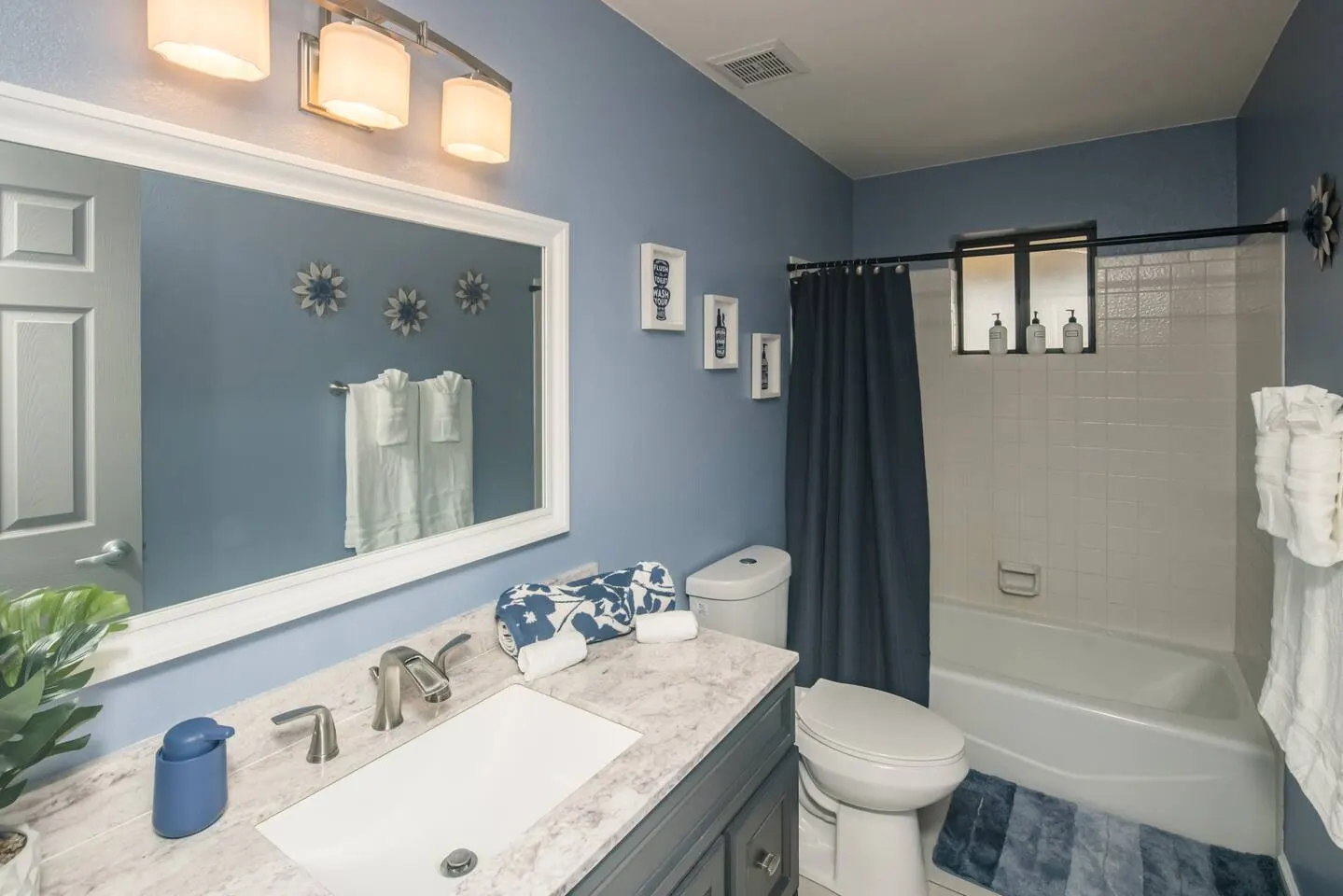 Havasu Diamond RV Parking Sleeps 8 Updated! 18
