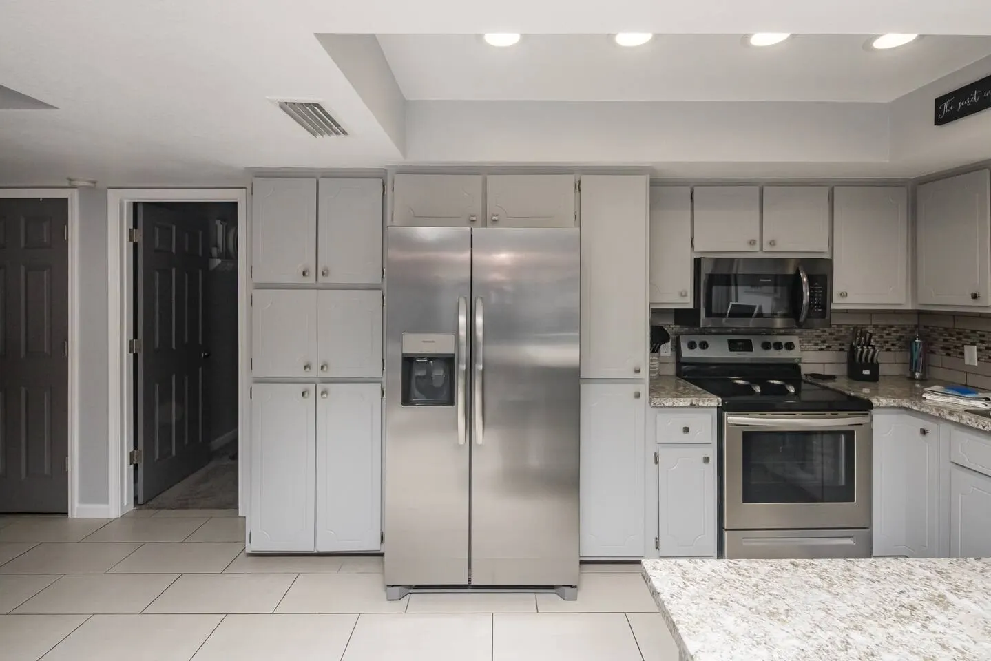 Havasu Diamond RV Parking Sleeps 8 Updated! 8