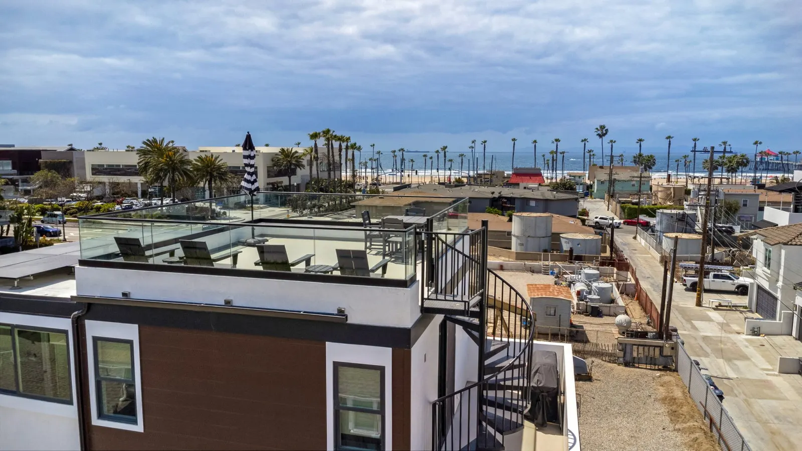 Beach Views Rooftop Nights HB Living 20