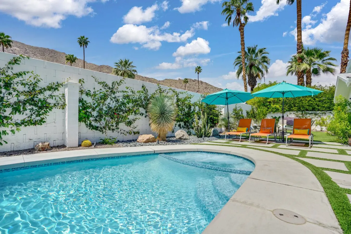The Cove: Palm Springs, CA 16
