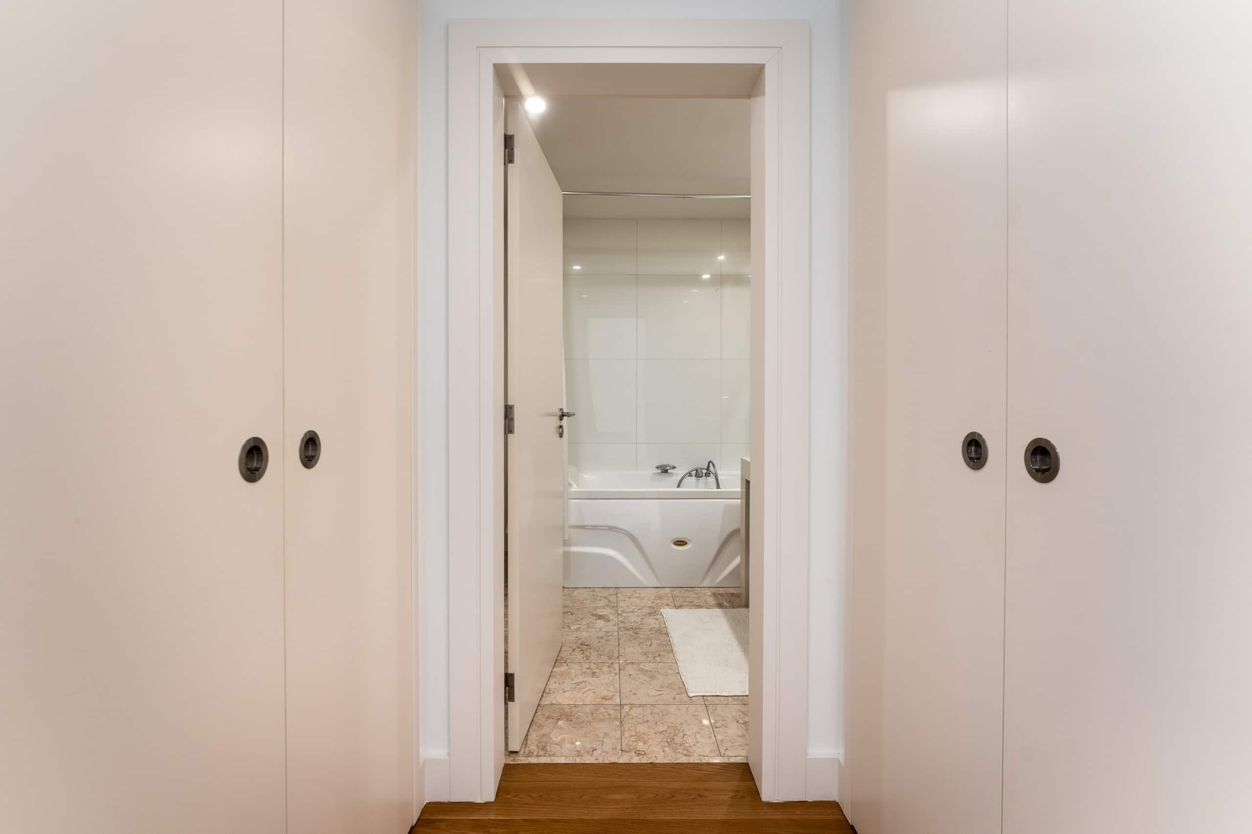 Cascais Terrace Central Penthouse, Pool & Garage 32