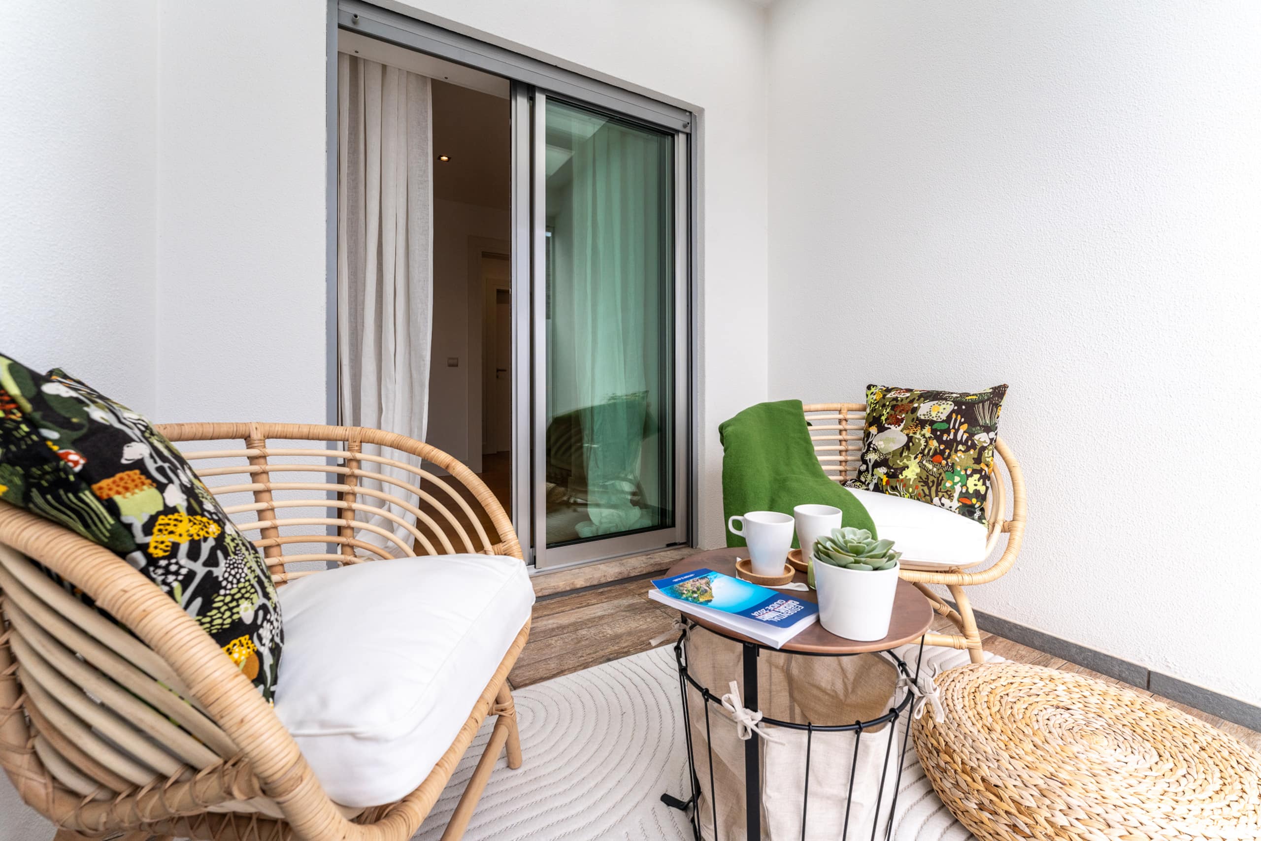 Cascais Terrace Central Penthouse, Pool & Garage 25