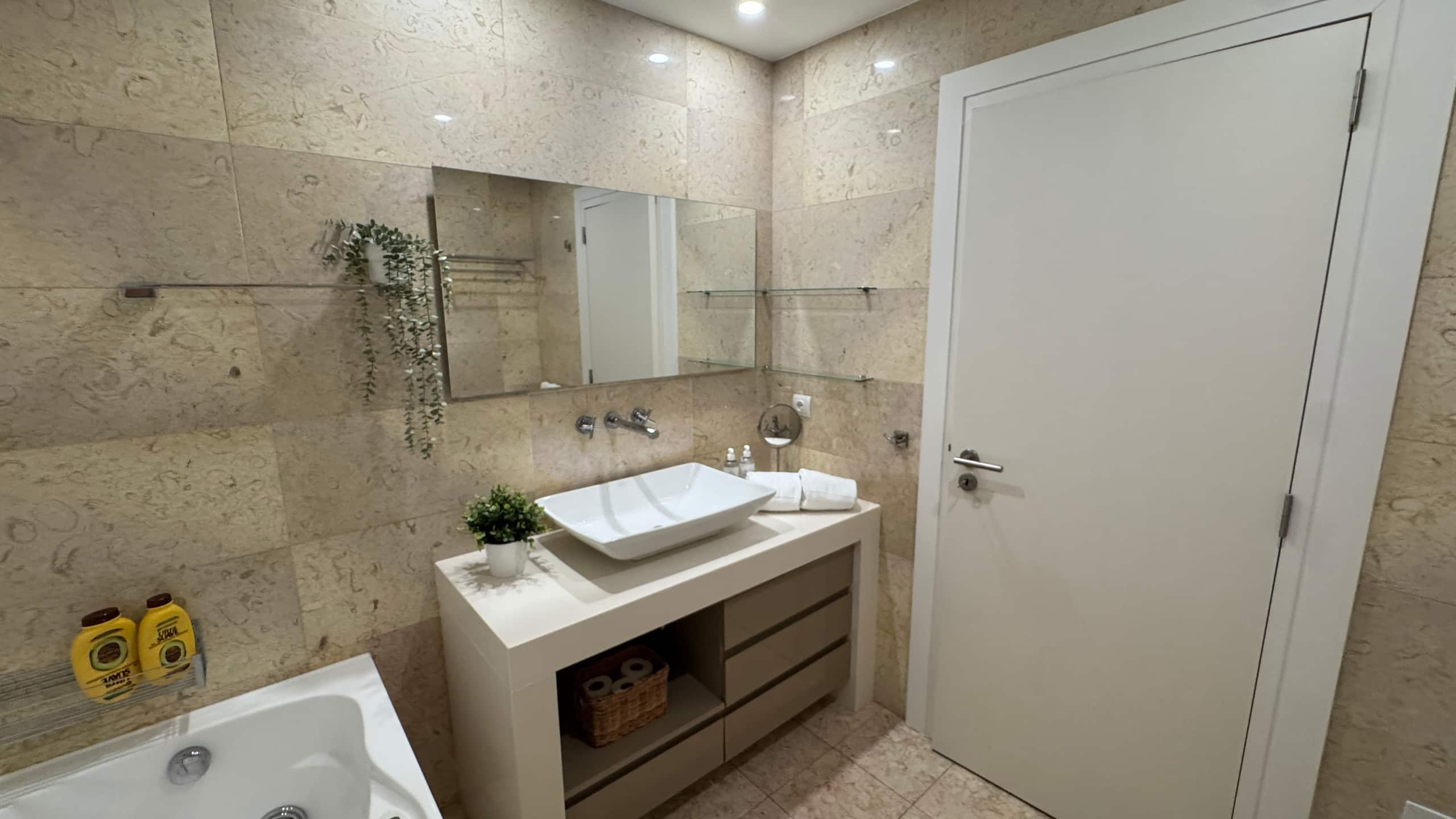 Cascais Terrace Central Penthouse, Pool & Garage 35