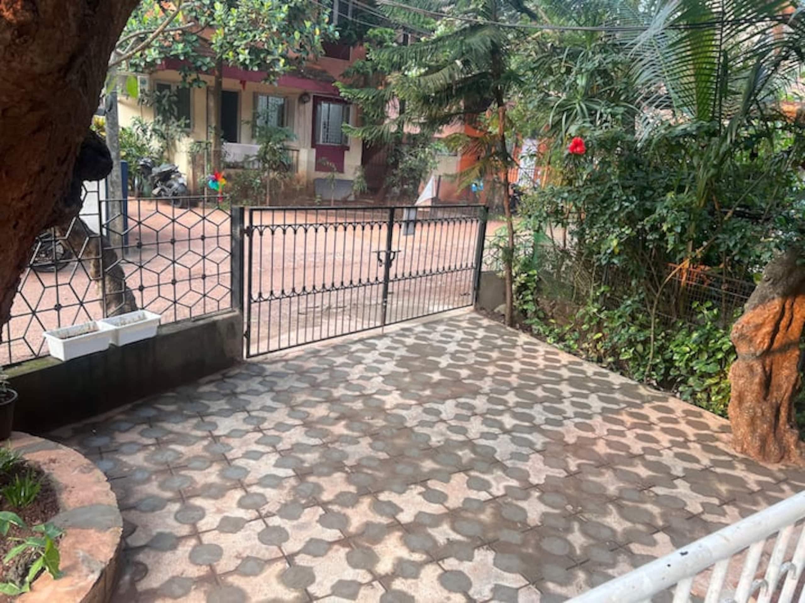 'Susegad' Candolim Beach - 
Parking+AC+WI-FI 19