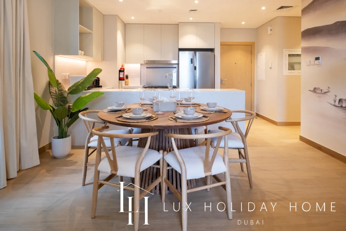 LUX The La Mer Luxury Burj View Suite 3 9