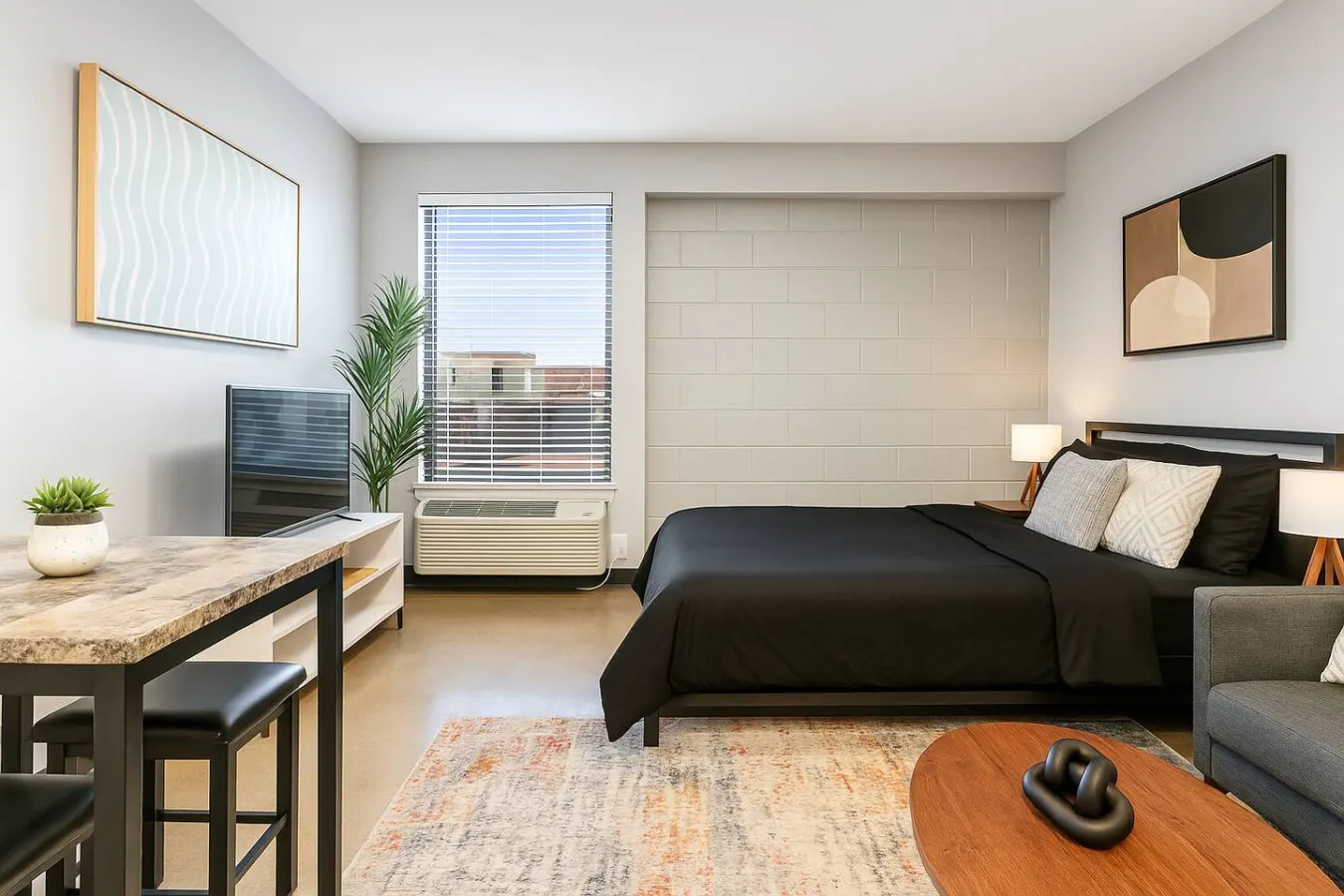 Charming Studio in Historic Five Points South #08 11