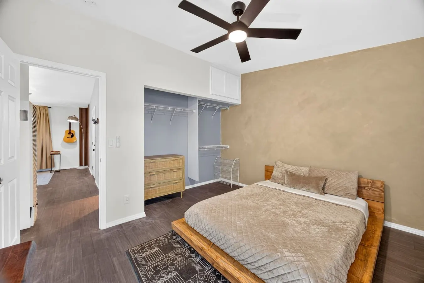 Cozy 1 Bedroom in Central San Diego 16