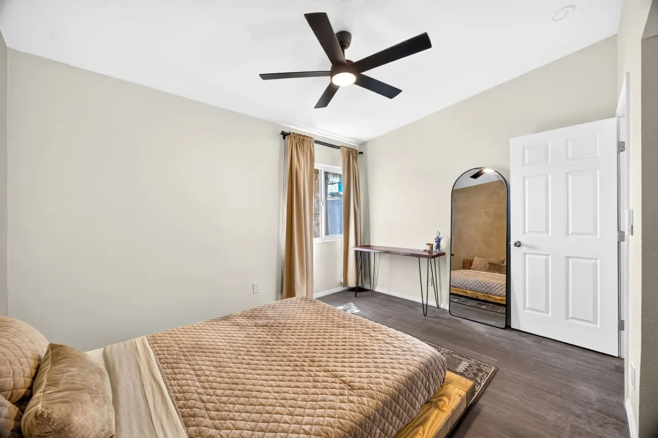 Cozy 1 Bedroom in Central San Diego 18