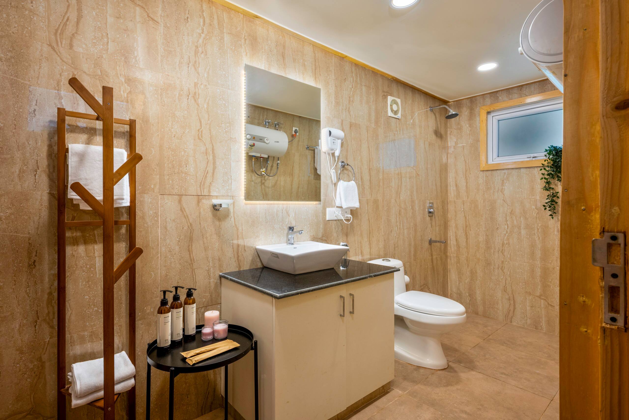 Lolos by Raho Cozy Loft Stay in Coorg 19