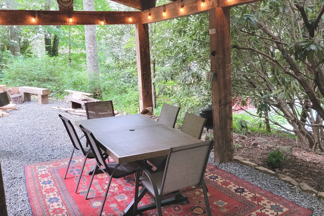 Cozy Cabin Trails & Family Memories 18
