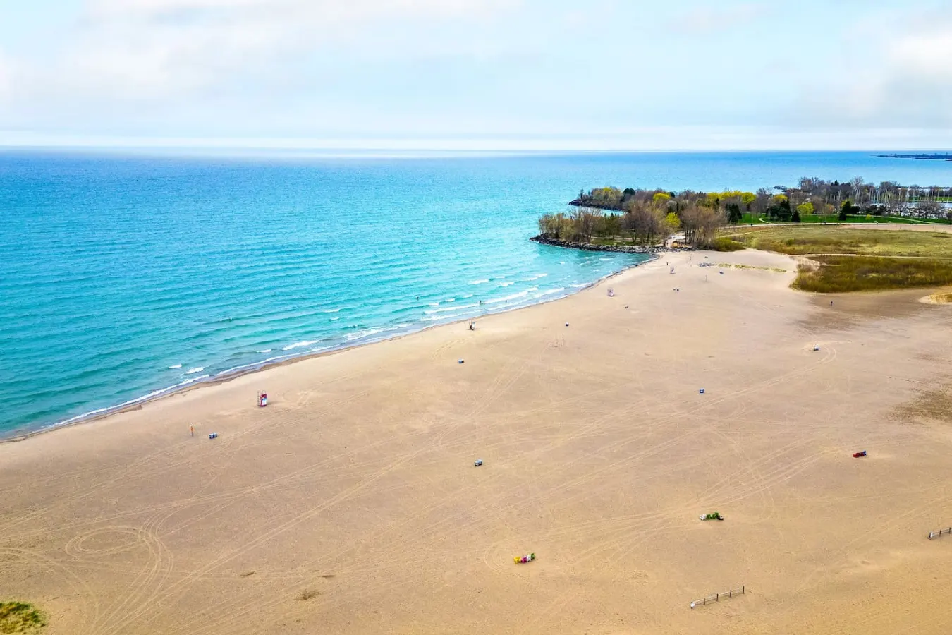 Bright Beachside Studio Walk to Woodbine Beach 19