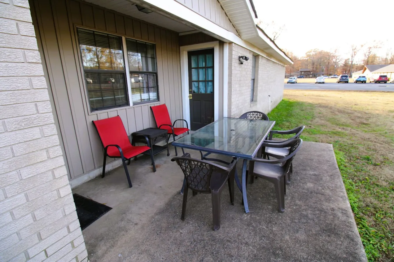 Parsonage House — photo 3