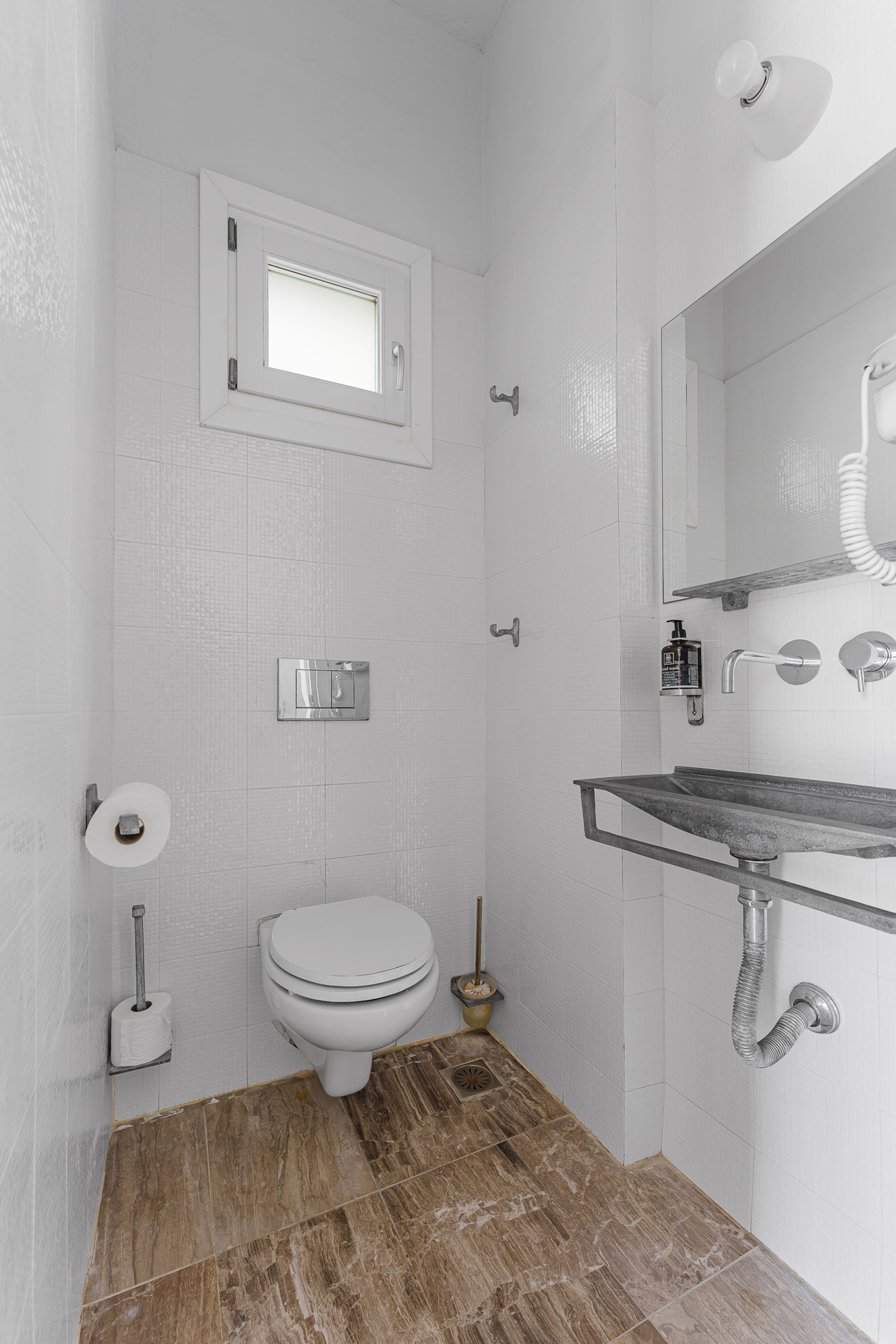 Beachfront Super Rockies Resort Villa Anemeli 22
