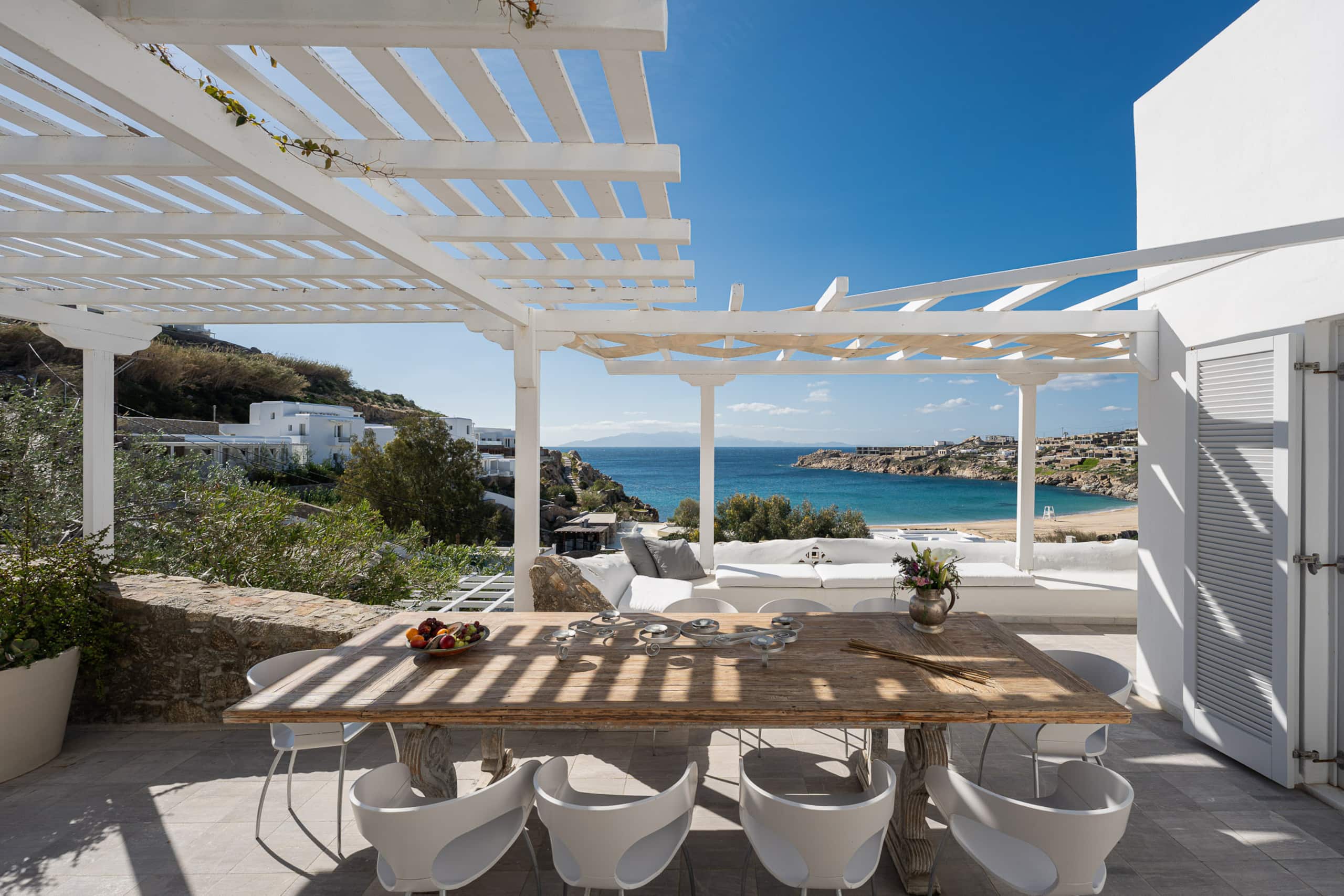 Beachfront Super Rockies Resort Villa Anemeli 31