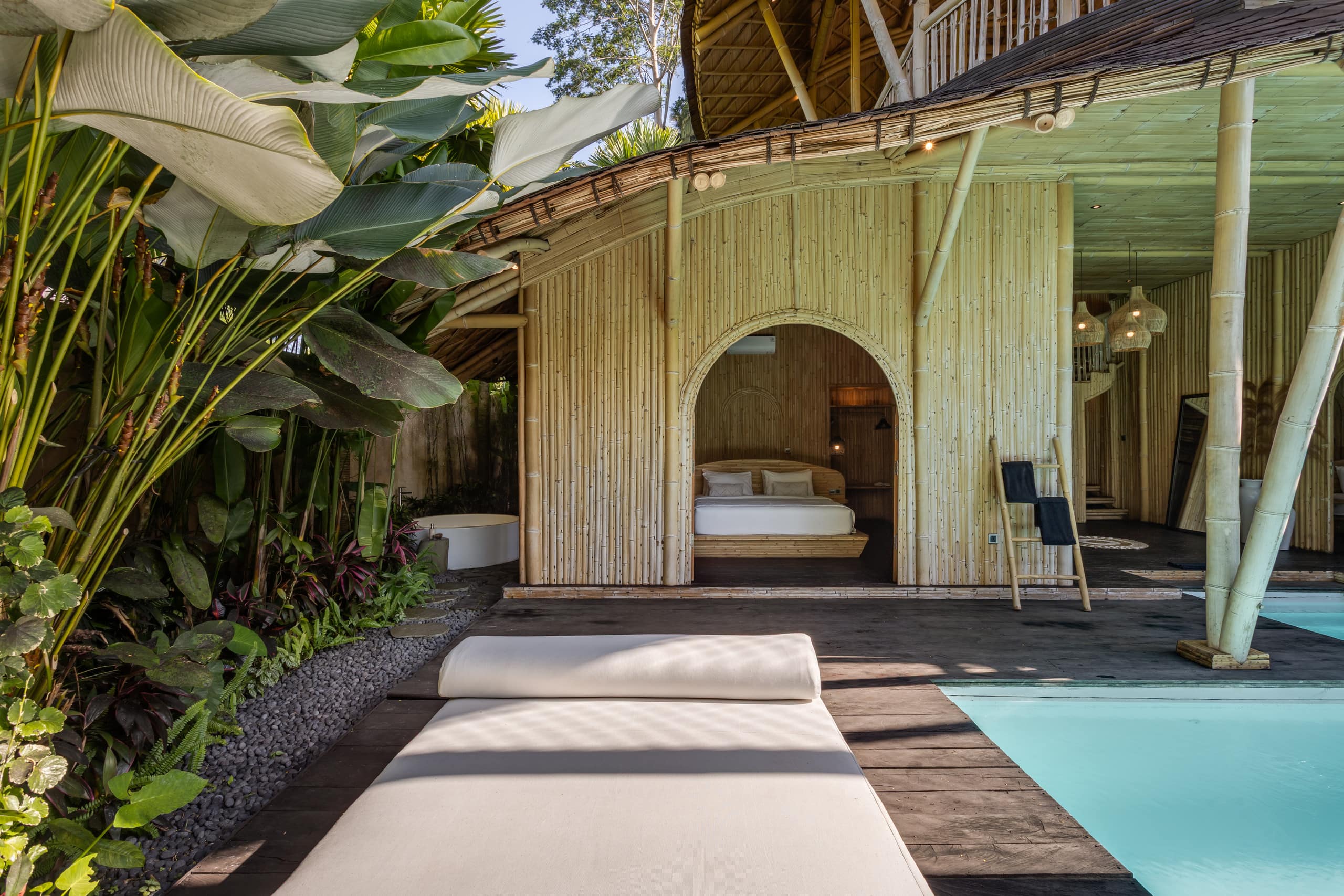 Beetle - Bamboo Villa in Eco Six Bali Resort 6