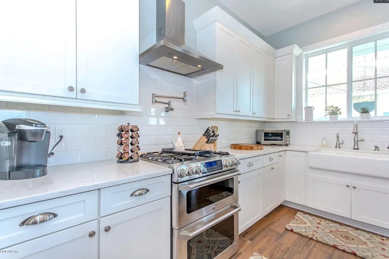 Barefoot Beach House 6
