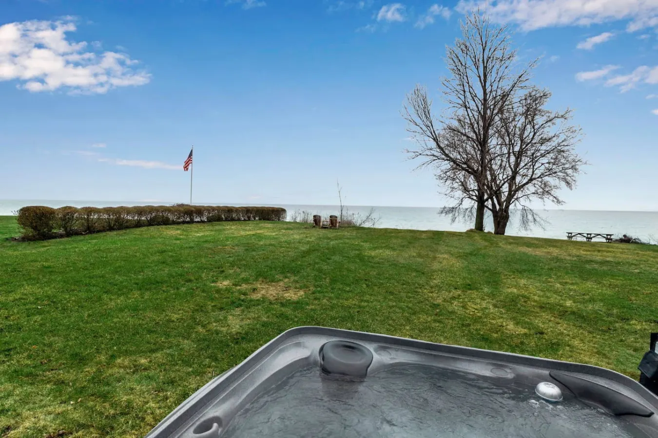 Lakefront Home- 5 Beds, Firepit + Sleeps 8 19