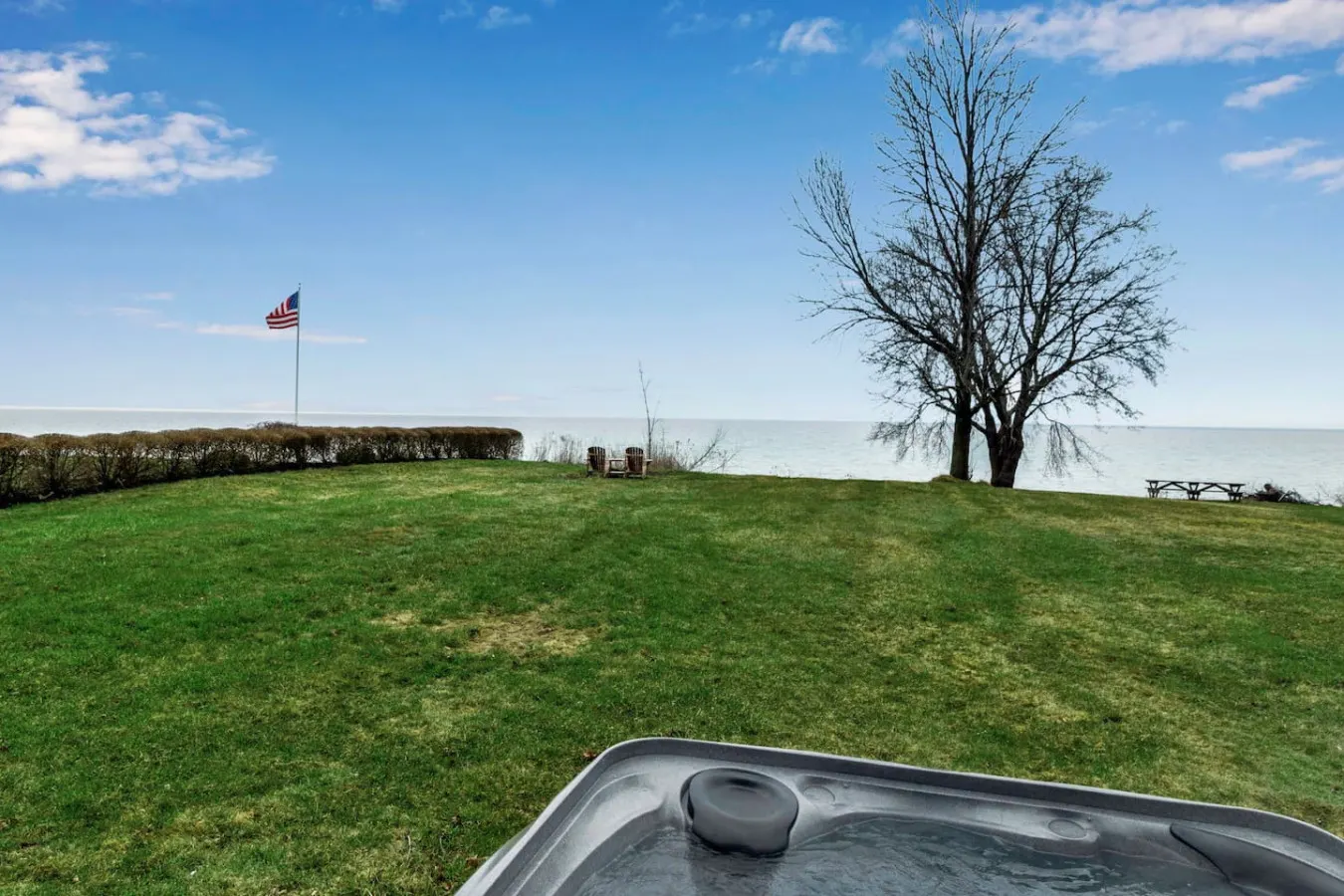 Lakefront Home- 5 Beds, Firepit + Sleeps 8 20