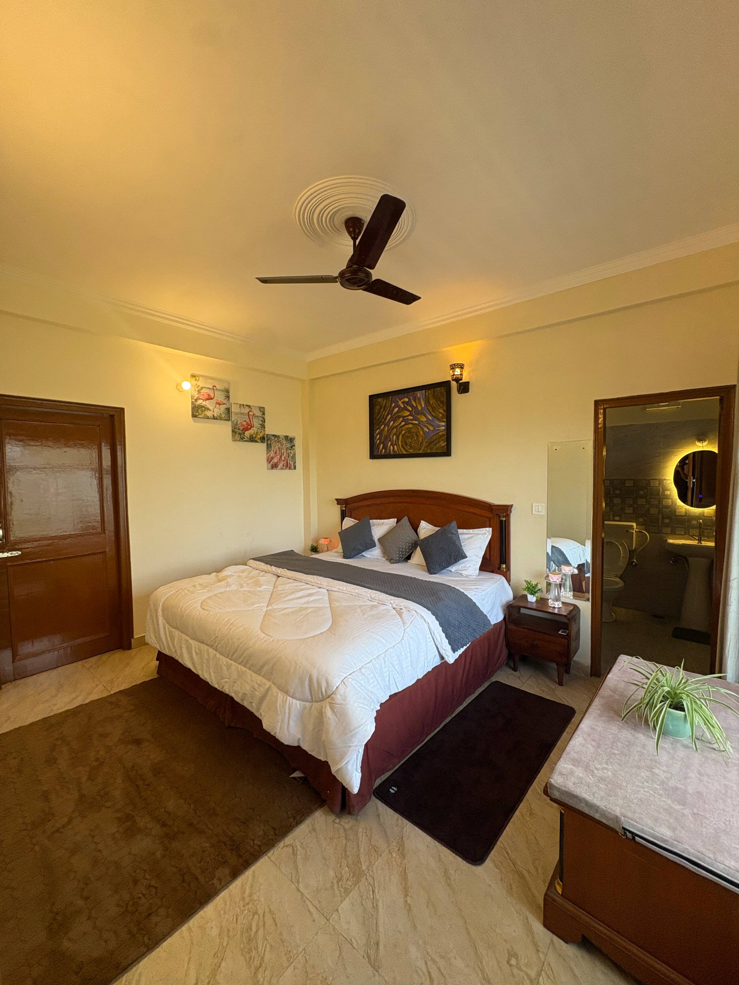 Modern Organic 4BR | Captain’s Ridgeview Retreat 17