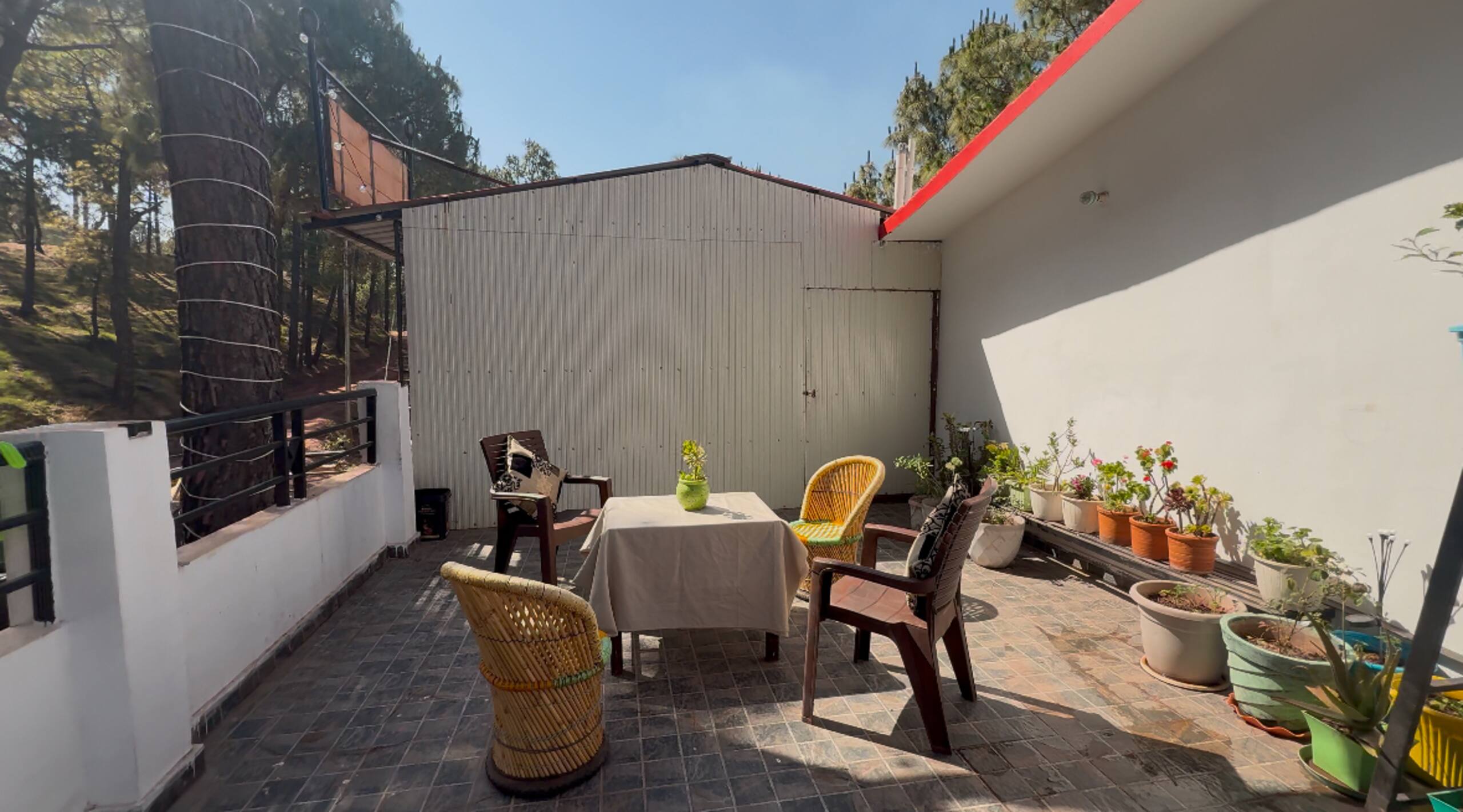 Modern Organic 4BR | Captain’s Ridgeview Retreat — photo 5