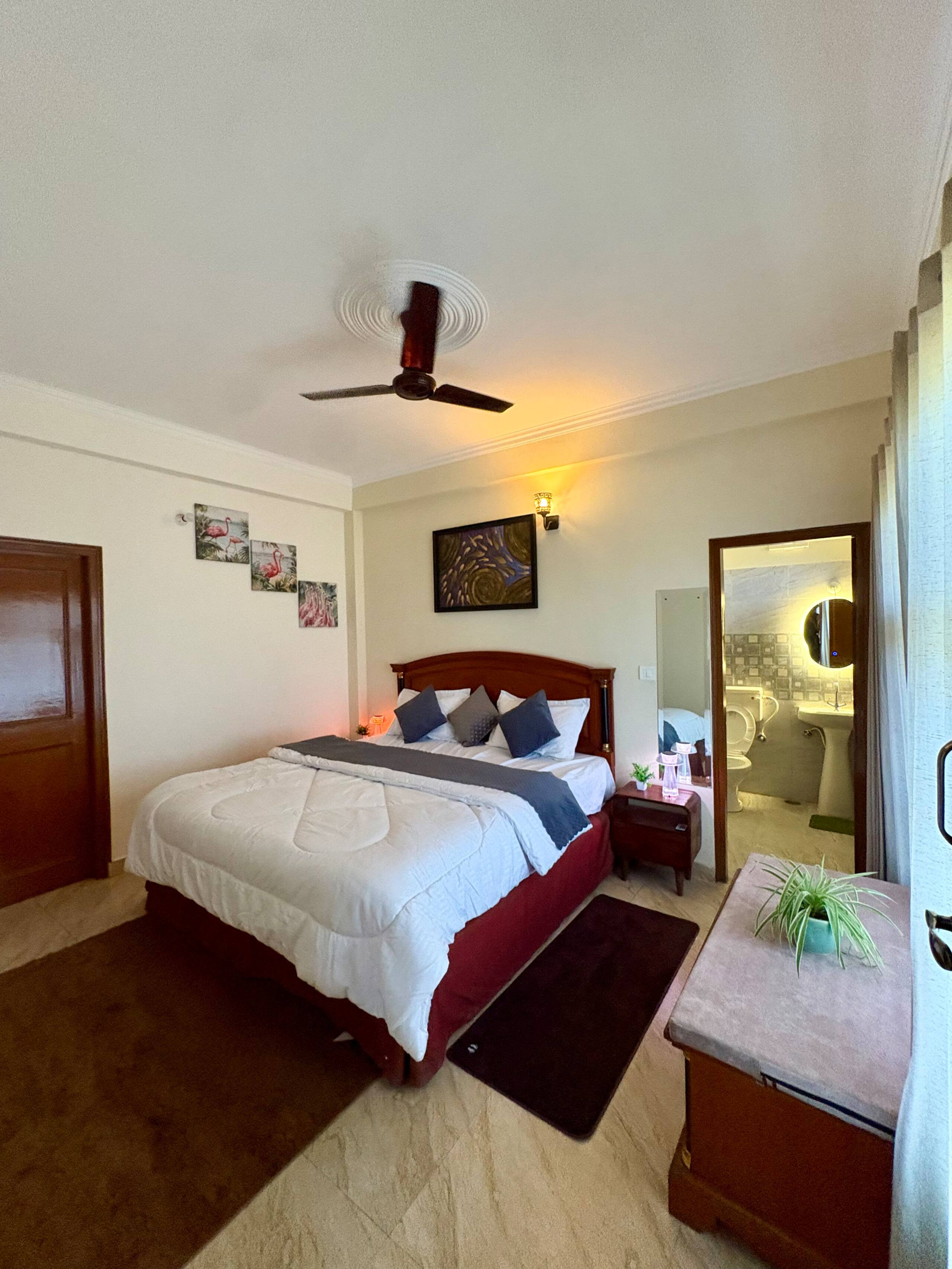 Modern Organic 4BR | Captain’s Ridgeview Retreat 16