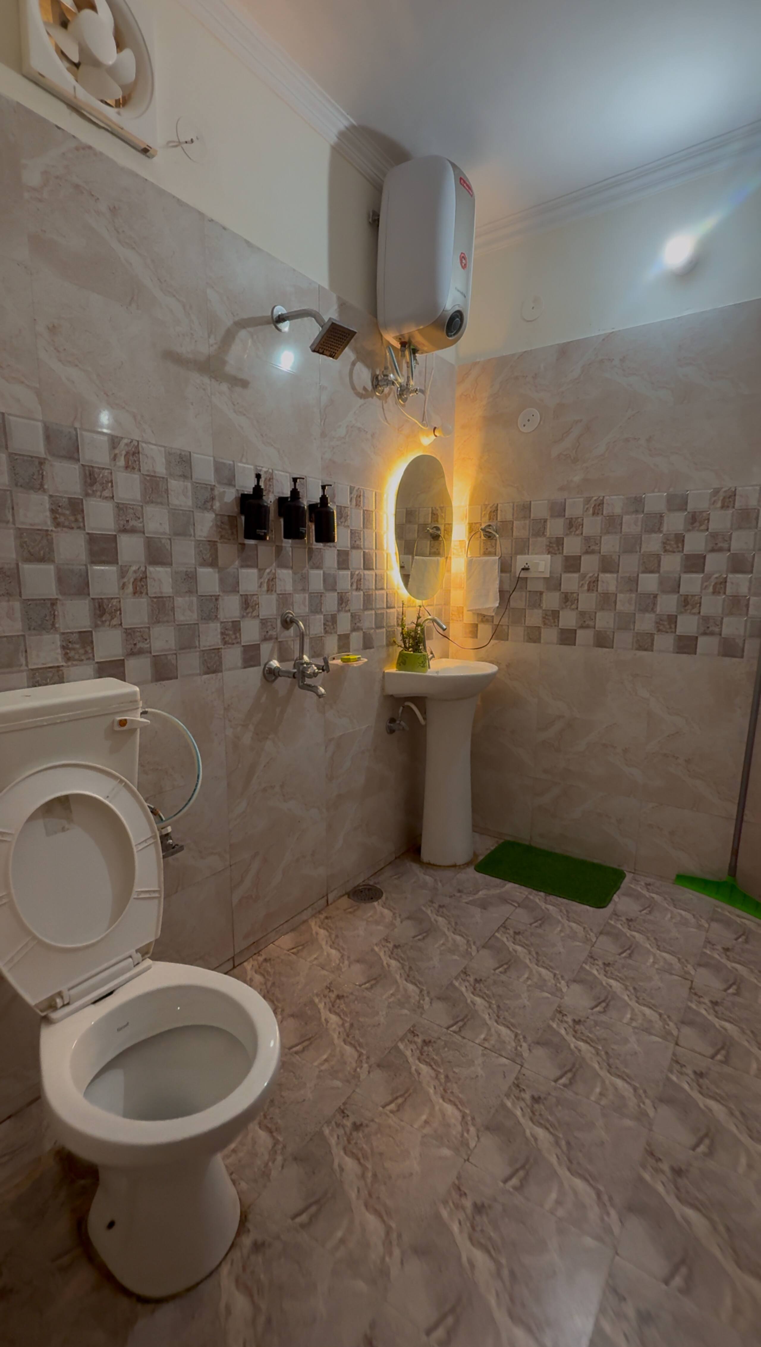 Modern Organic 4BR | Captain’s Ridgeview Retreat 34