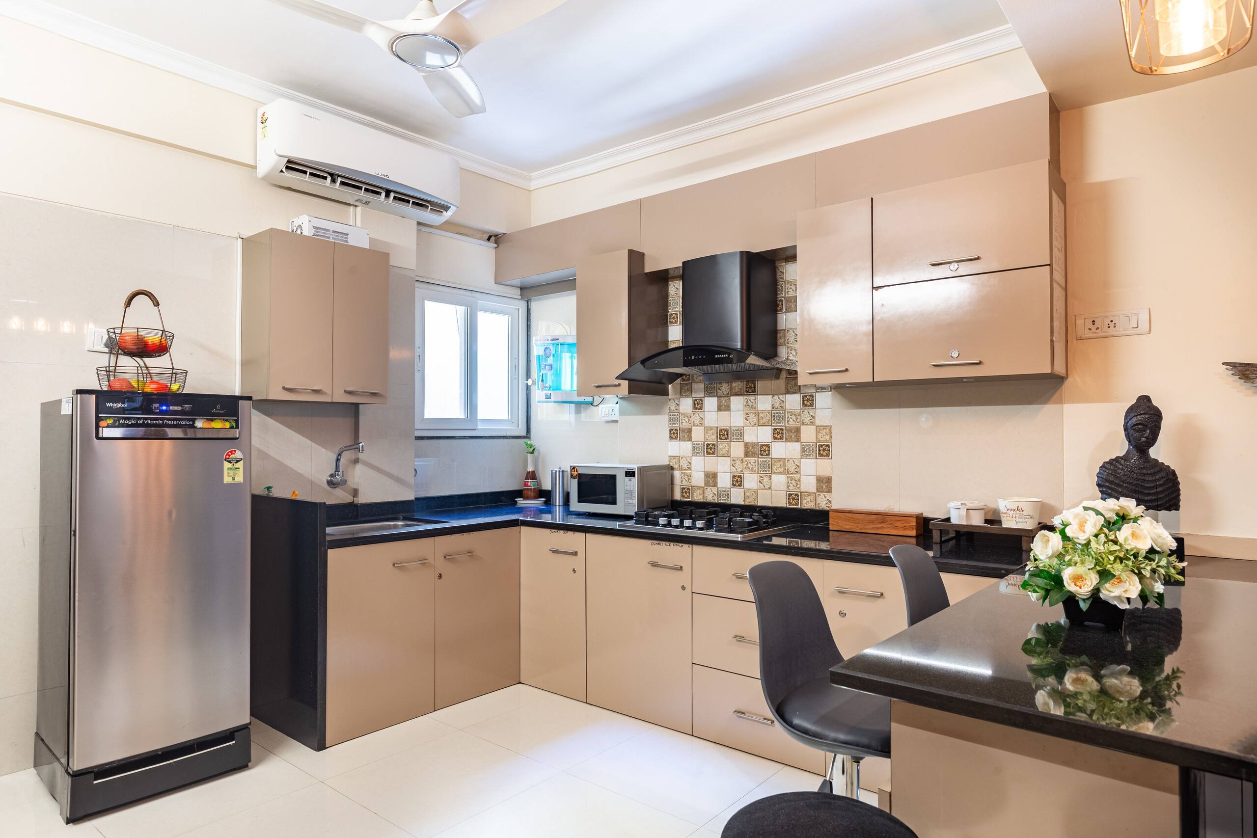 Modern 2BHK apartment in Anjuna 8