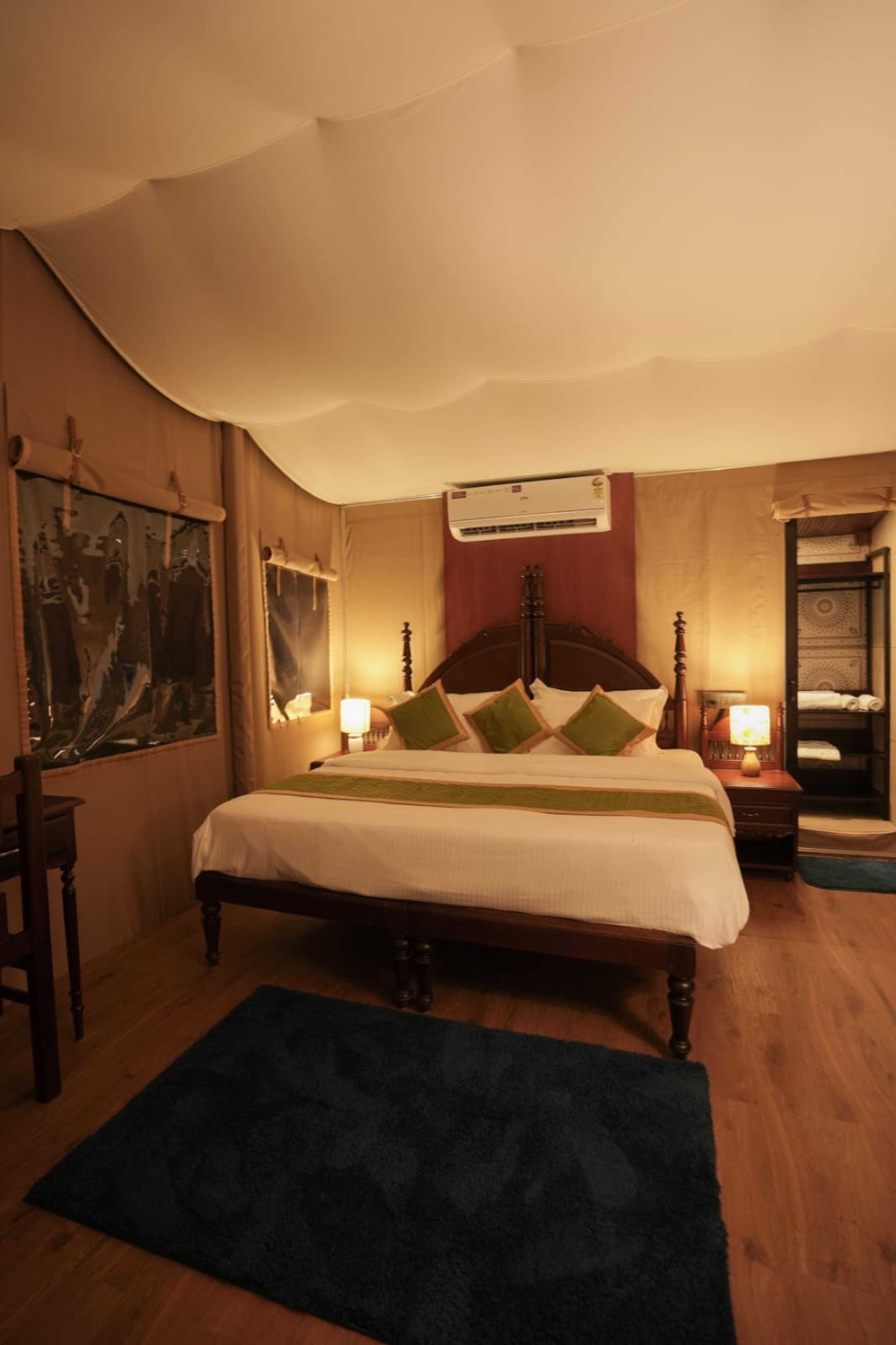 Private Glamping | River View 10
