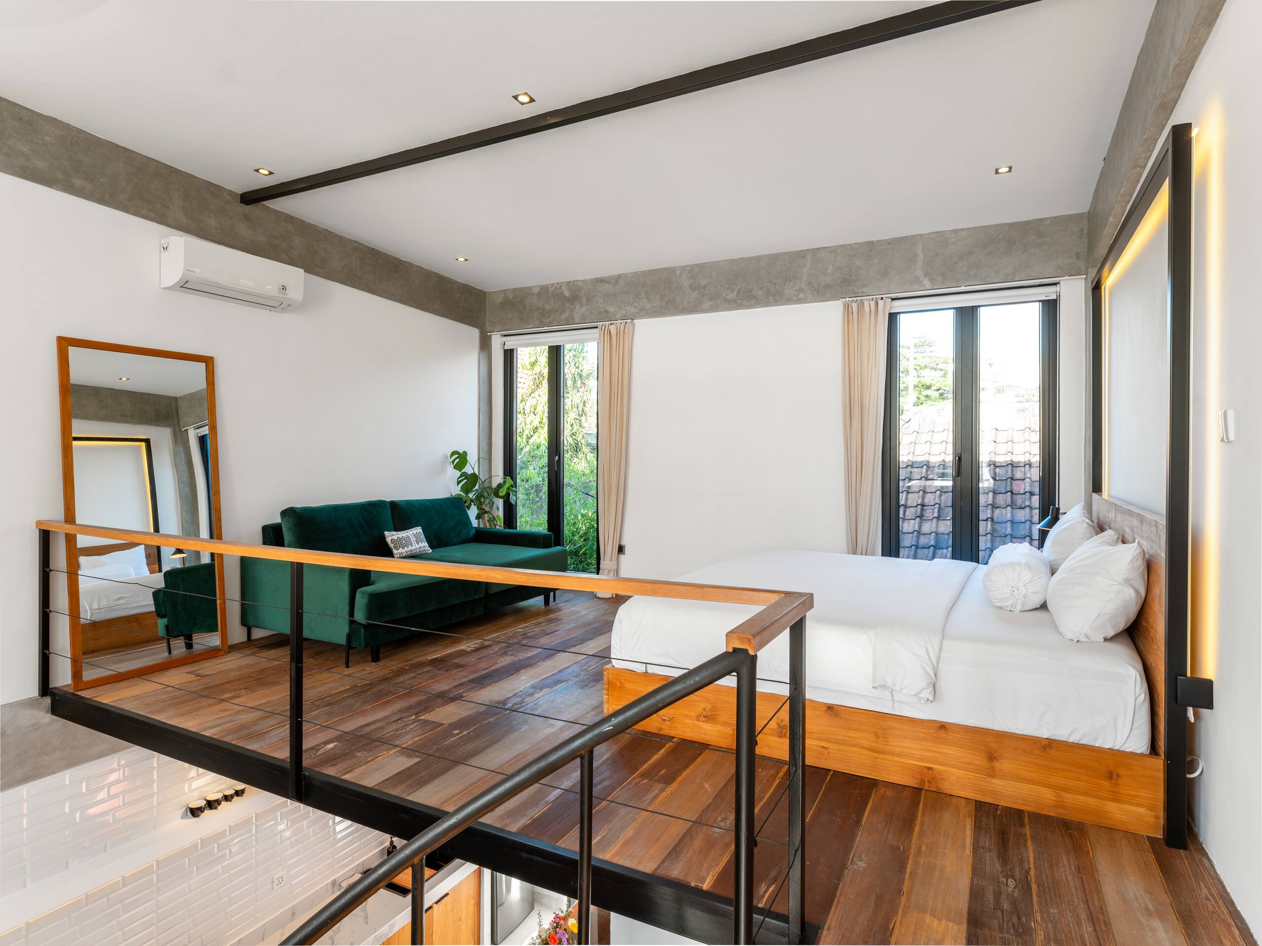 Airbnb listing 51716370 7