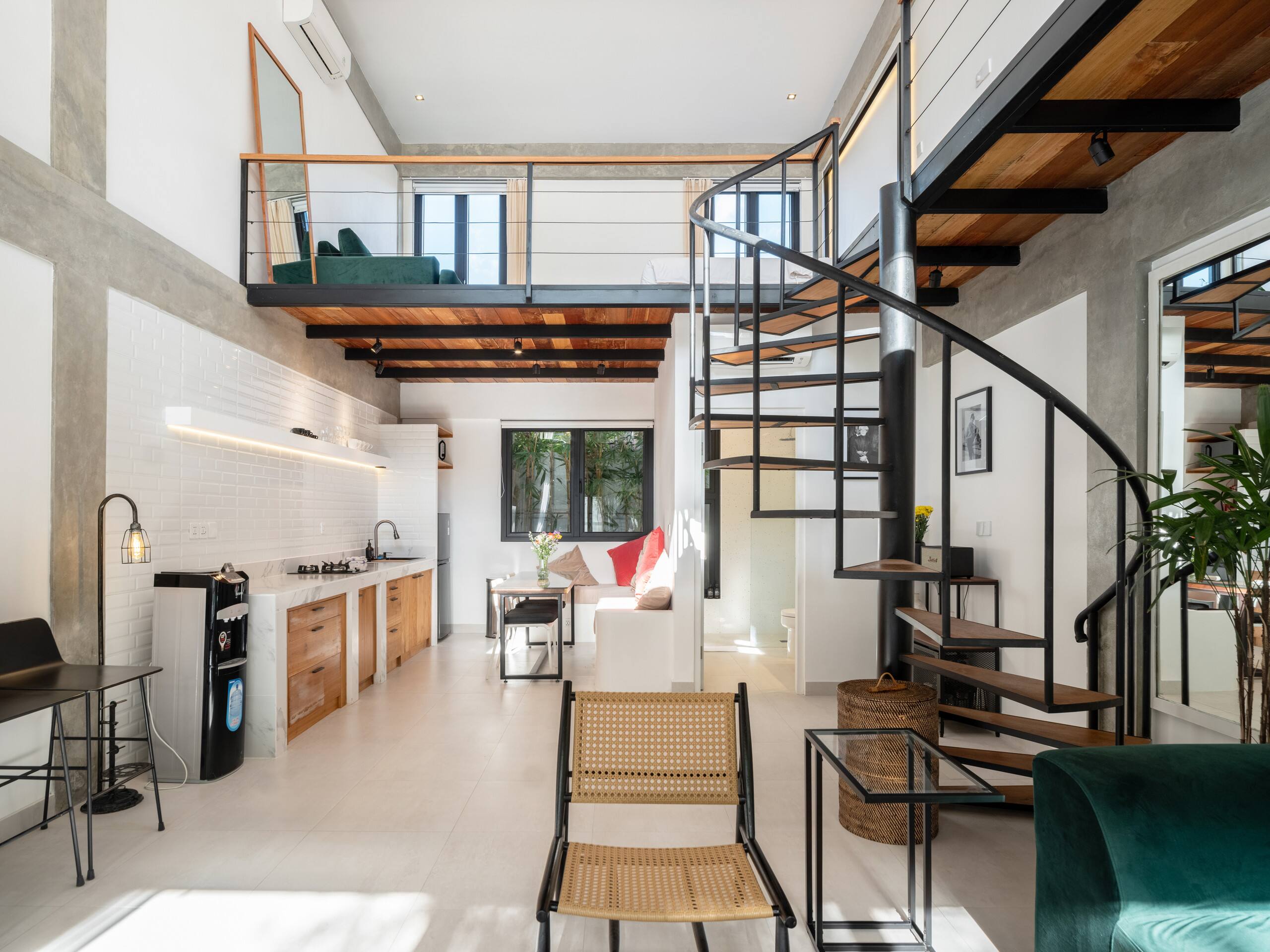 Airbnb listing 51716370 18