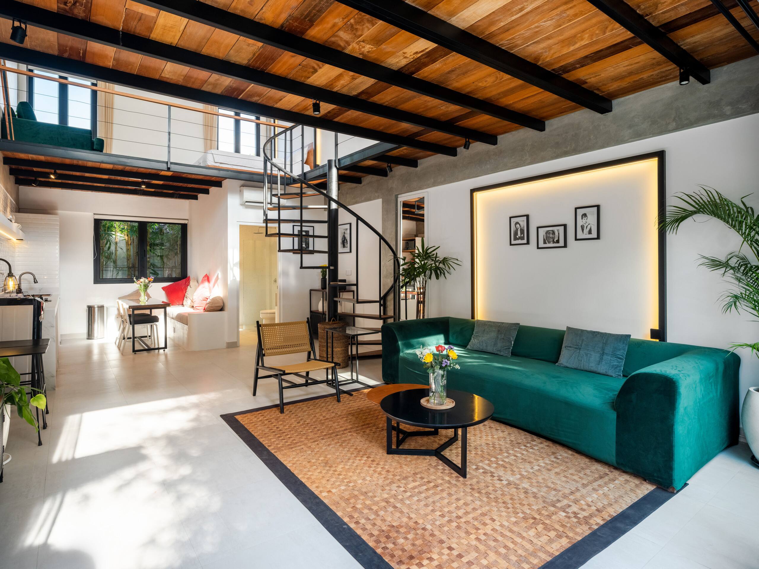 Airbnb listing 51716370 12