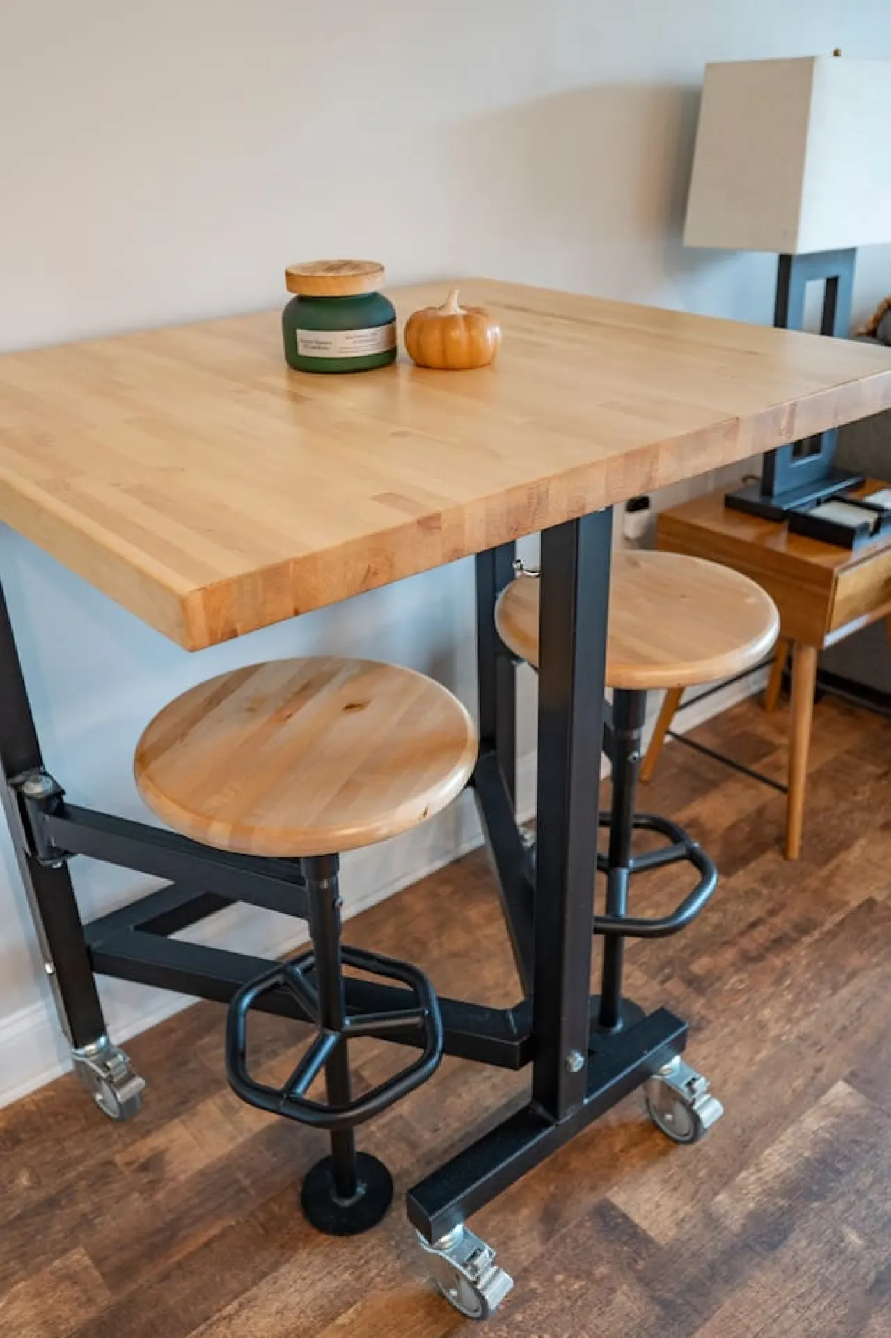 *Stylish 1BR Getaway w/ KING Bed + Patio + Wi-Fi 15
